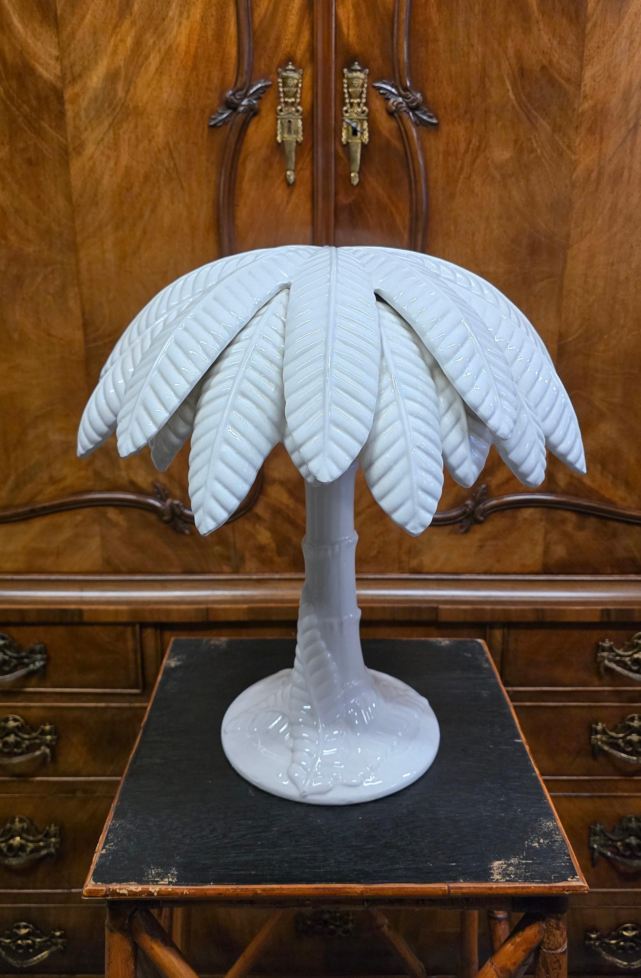 Hollywood Regency Tommaso Barbi Style White Palm Tree Table Lamp, Italy For Sale
