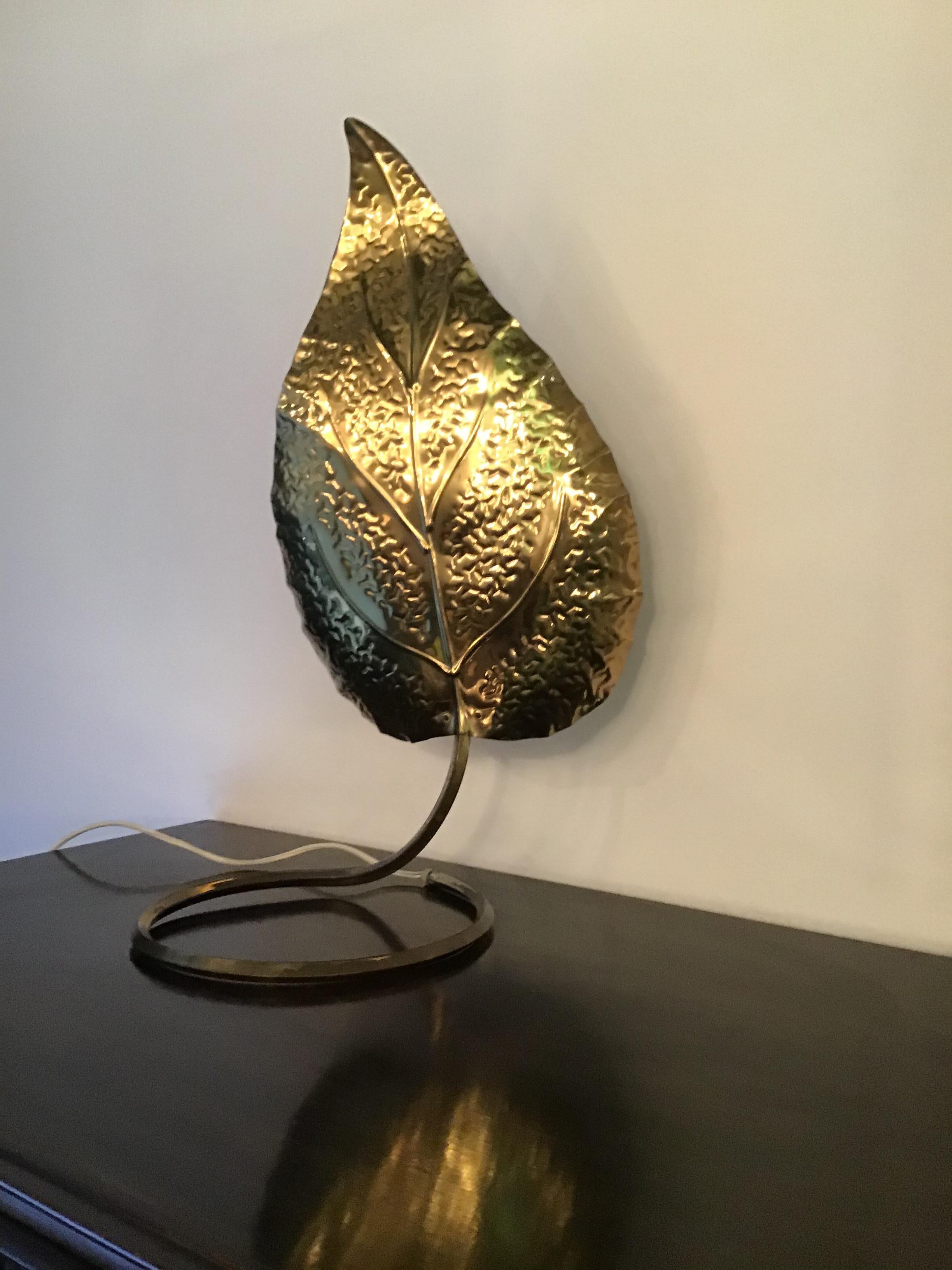 Tommaso Barbi table lamp chiselled brass, 1970.