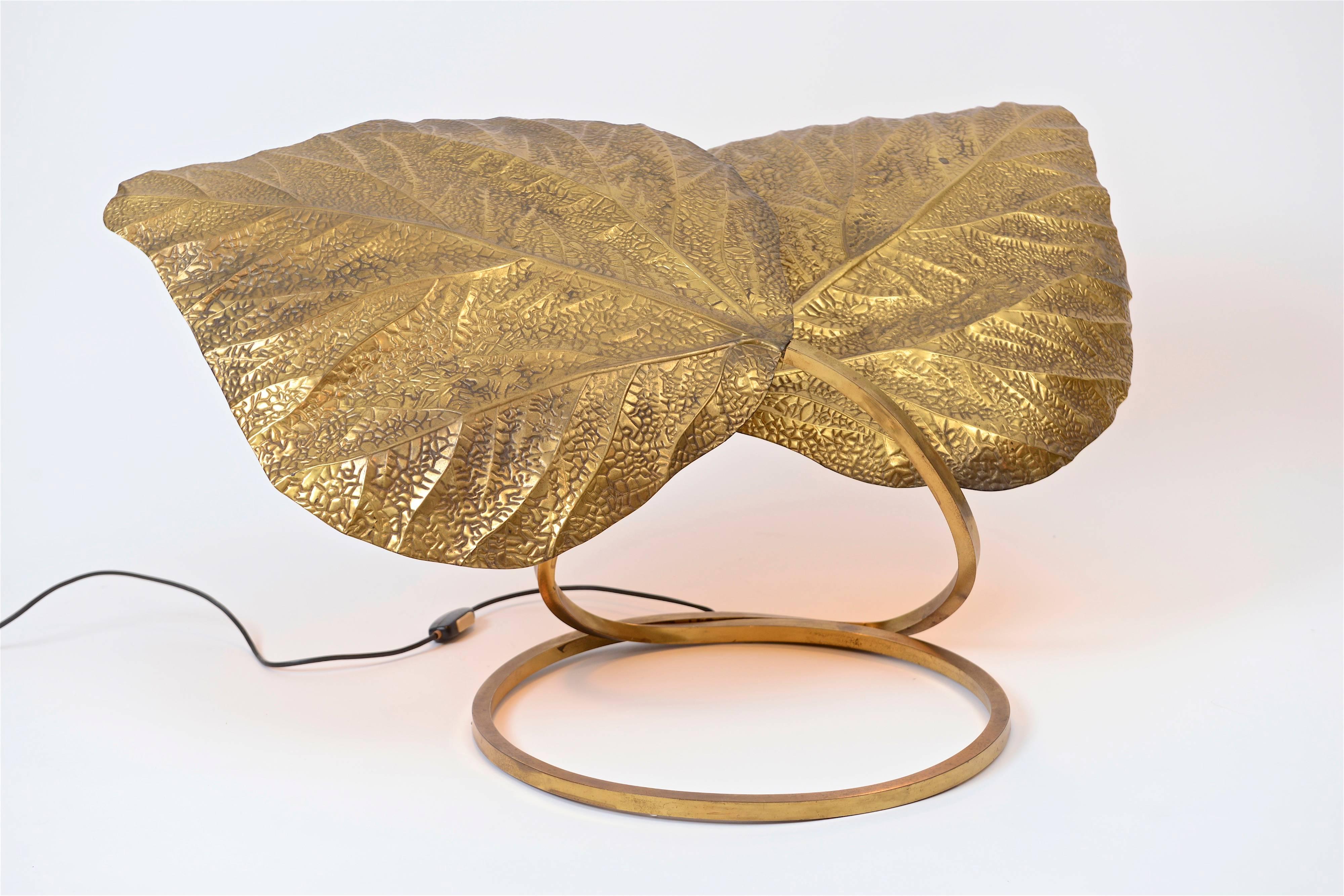 Tommaso Barbi Two-Leaf Rhubarb Table Light, circa 1970 In Excellent Condition In London, GB