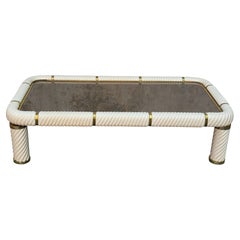 Mesa de centro de cerámica blanca y latón de Tommaso Barbi, de los años 70