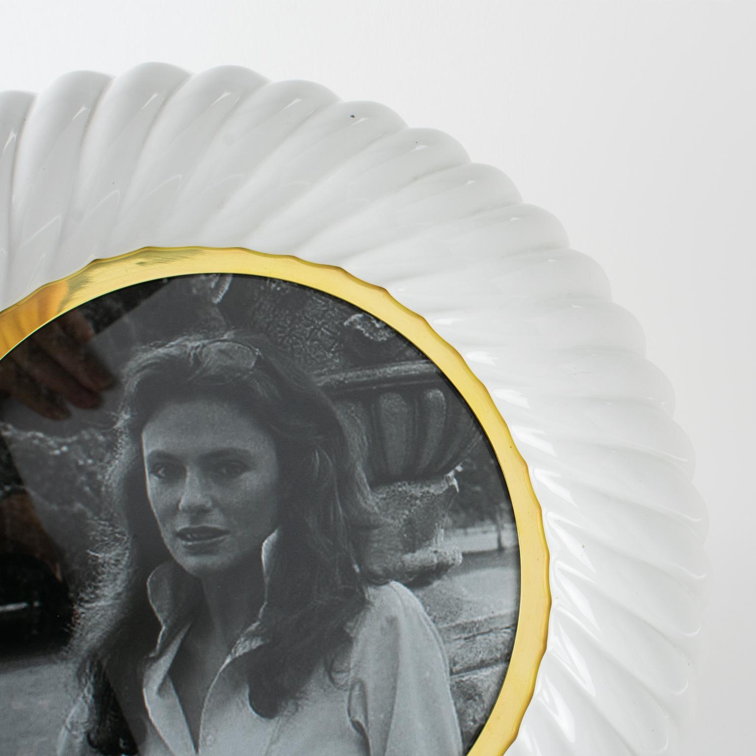 Tommaso Barbi White Ceramic and Gilded Brass Picture Frame, circa 1970 For Sale 2