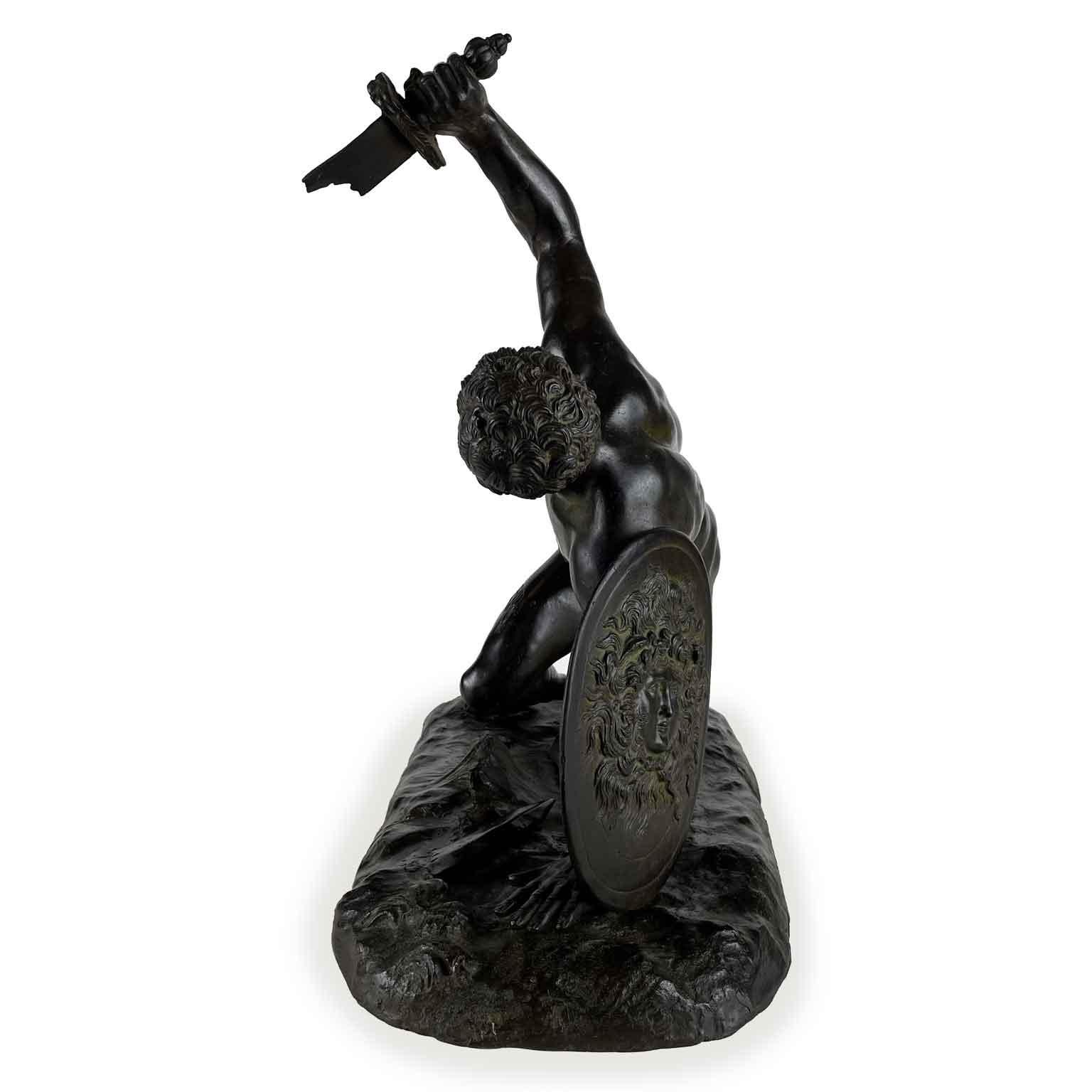 Gladiatore In Bronzo Galata Morente Statua Italianadi Gusto Neoclassico 1930 in vendita 7