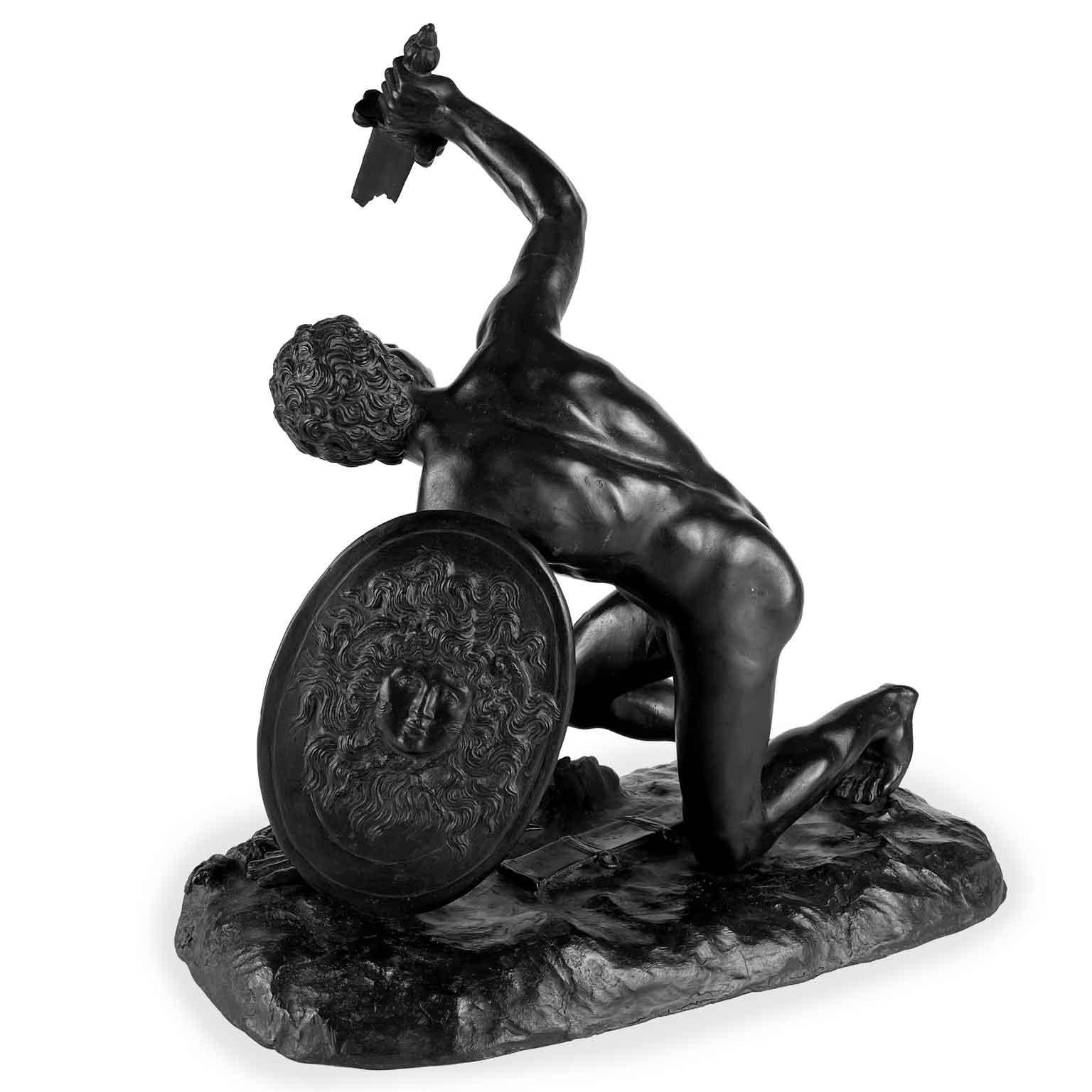 Gladiatore In Bronzo Galata Morente Statua Italianadi Gusto Neoclassico 1930 - Nude Sculpture Gold di Tommaso Campajola