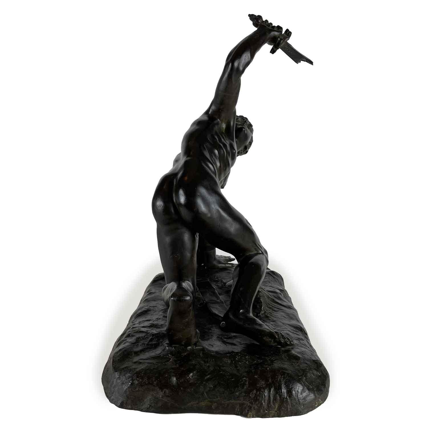 Gladiatore In Bronzo Galata Morente Statua Italianadi Gusto Neoclassico 1930 in vendita 1