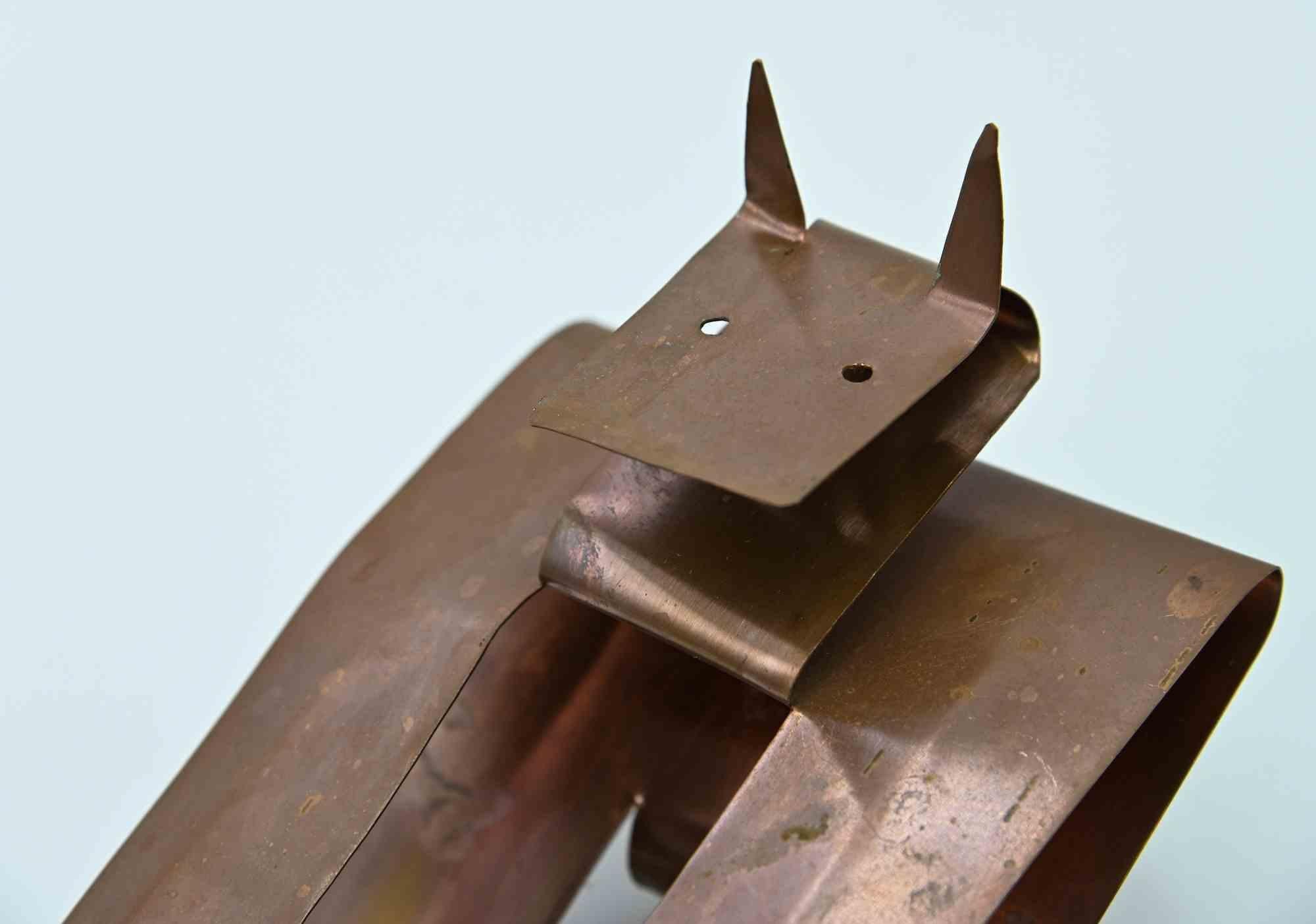 Bronze sculpture created by Tommaso Cascella and his wife.

20x12 cm.

Work signed with felt-tip pen inside the left paw.

Good conditions.

Tommaso Cascella (1890–1968) was an Italian painter, known for brightly colored landscapes and bronze