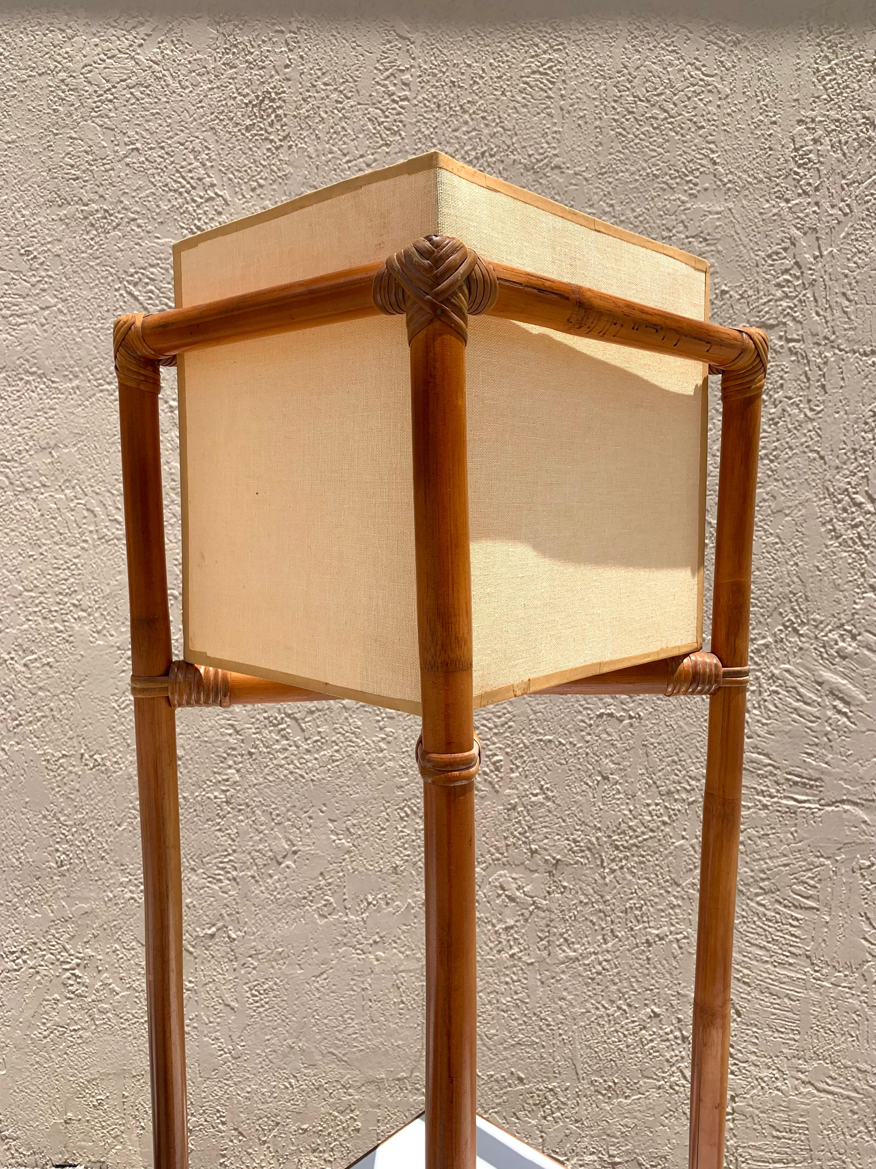 Tommi Parzinger Attributed Lighted End Tables, a Pair In Good Condition For Sale In Boynton Beach, FL