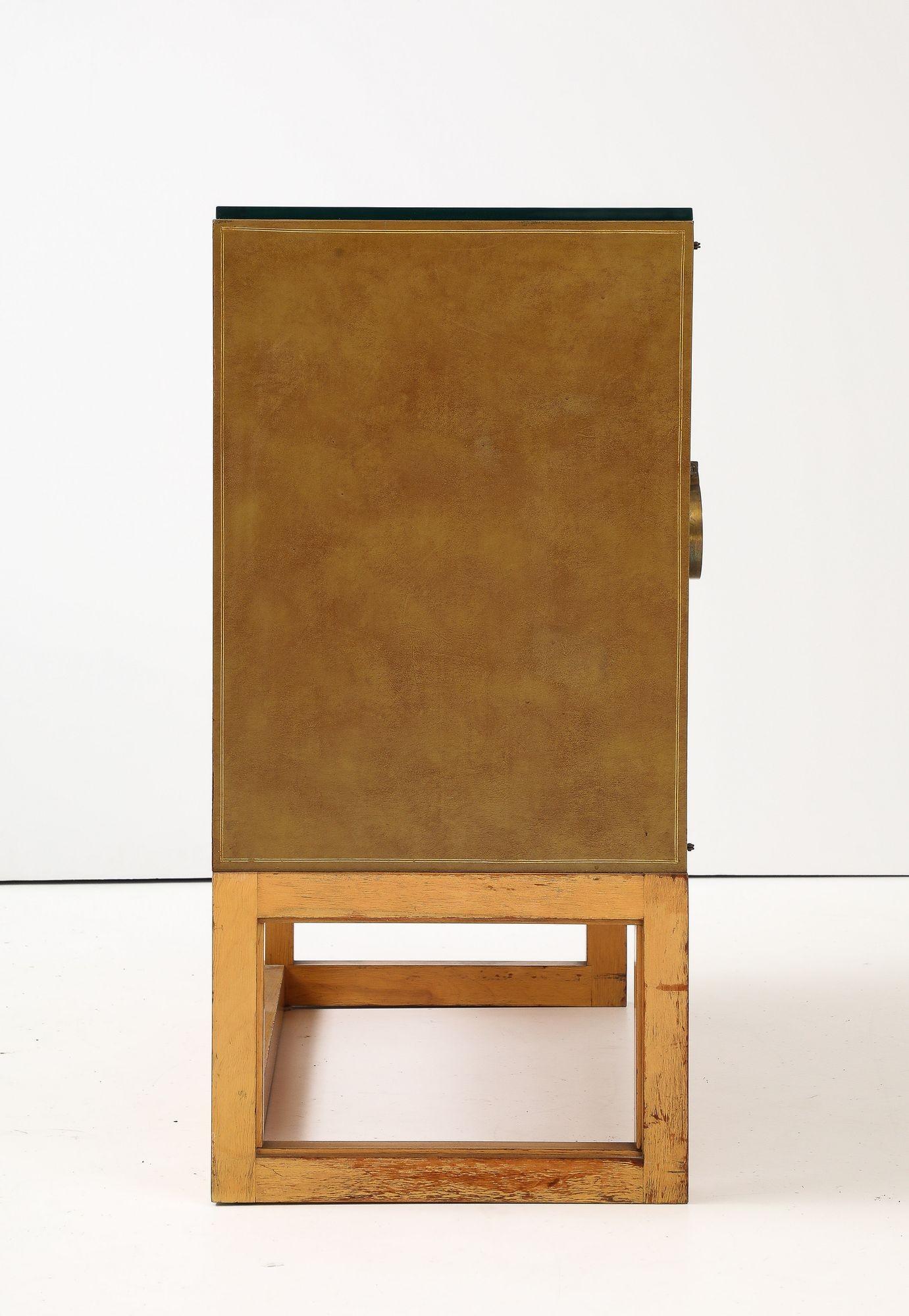 Tommi Parzinger Charak Modern Chest. For Sale 7
