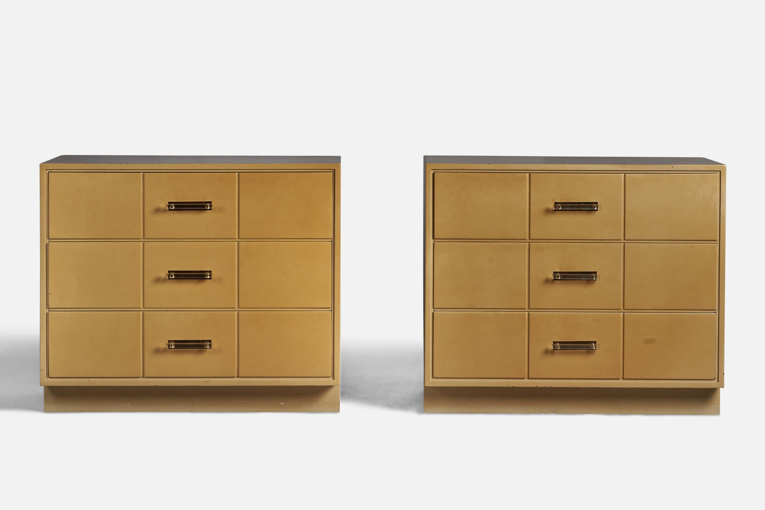 Mid-Century Modern Tommi Parzinger, Chest of Drawers, Wood, Brass, Lucite, USA, 1950s For Sale