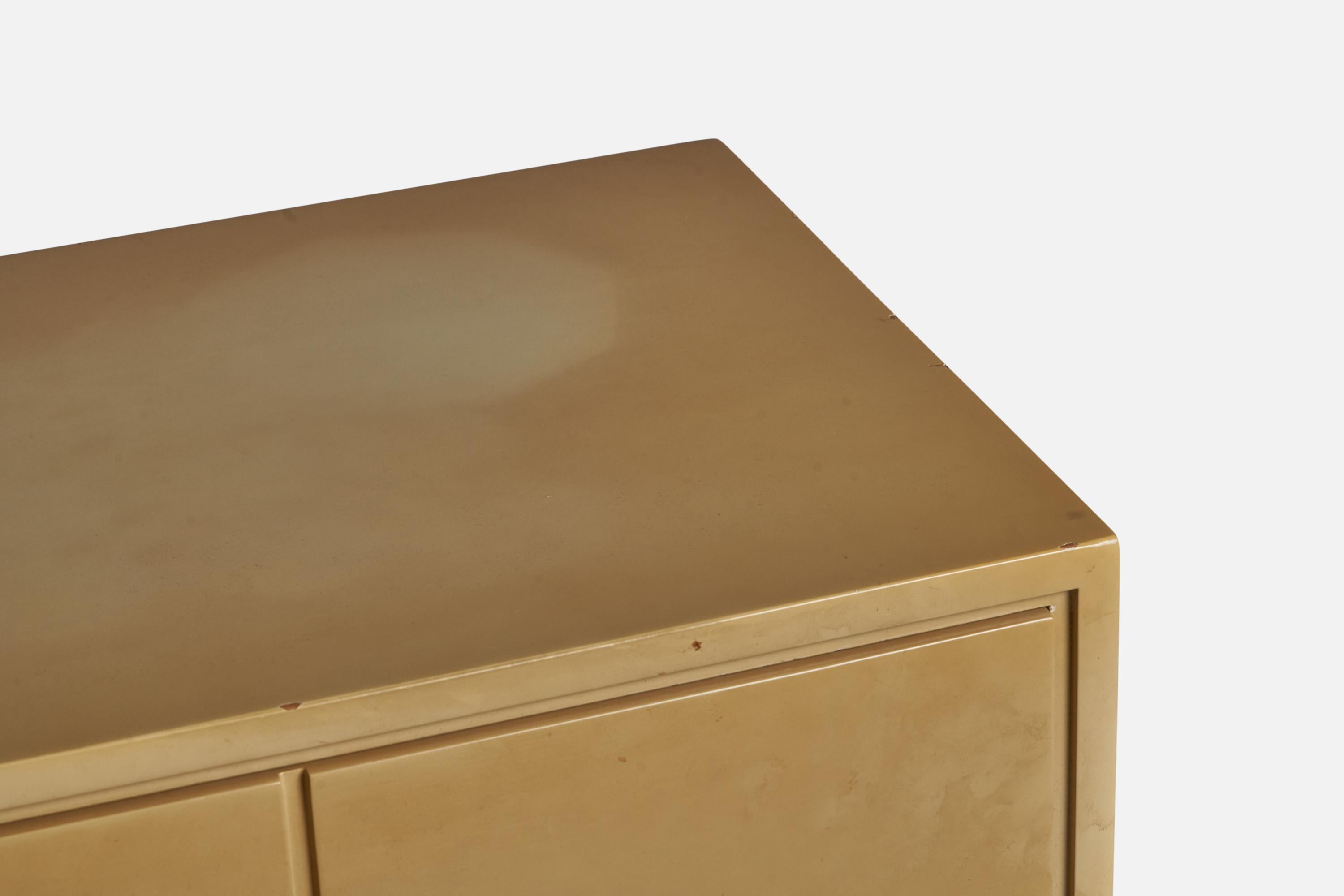 Tommi Parzinger, Chest of Drawers, Wood, Brass, Lucite, USA, 1950s For Sale 1