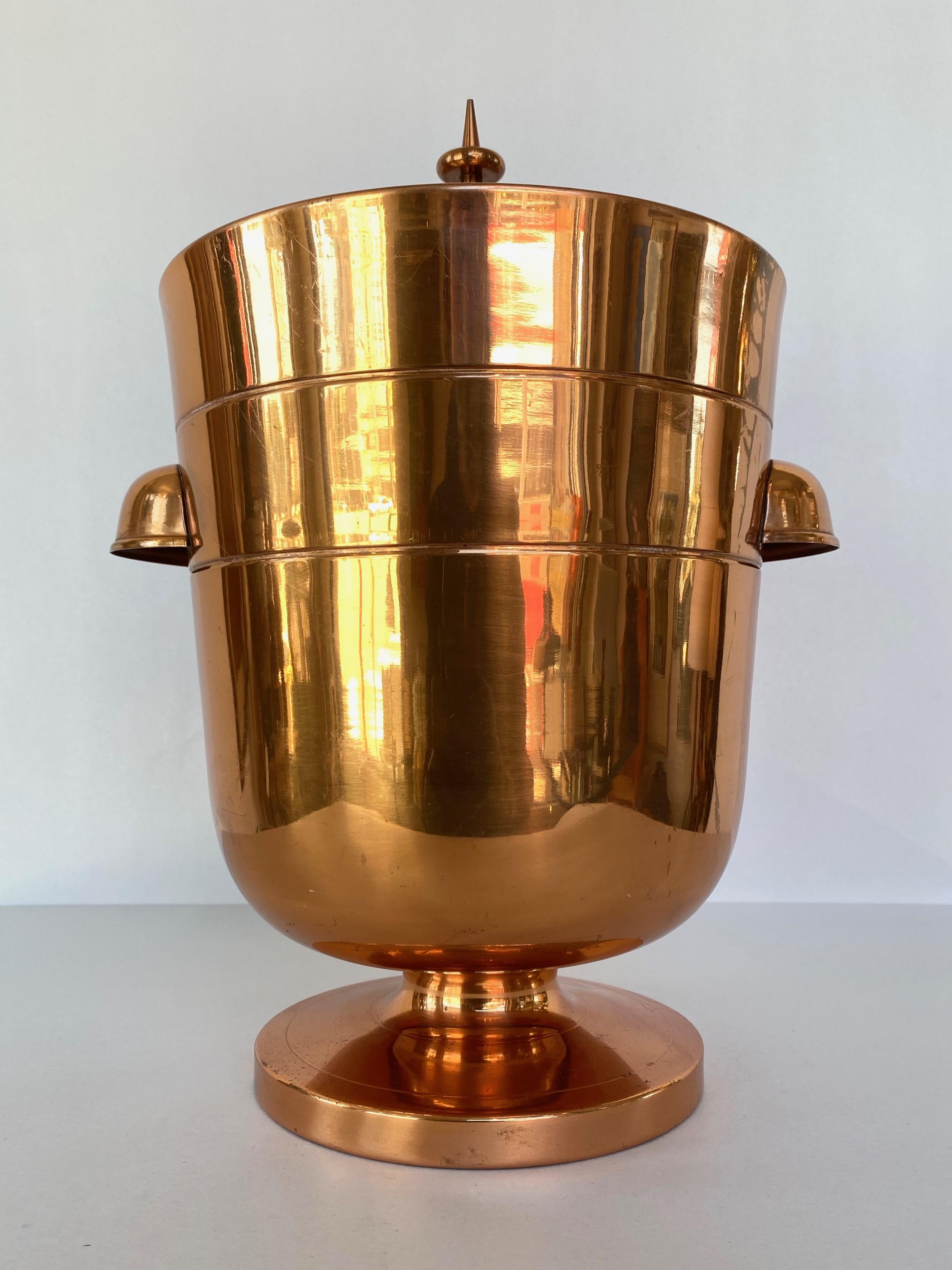 Mid-Century Modern Tommi Parzinger Copper Ice Bucket or Champagne Cooler with Tongs, 1950s