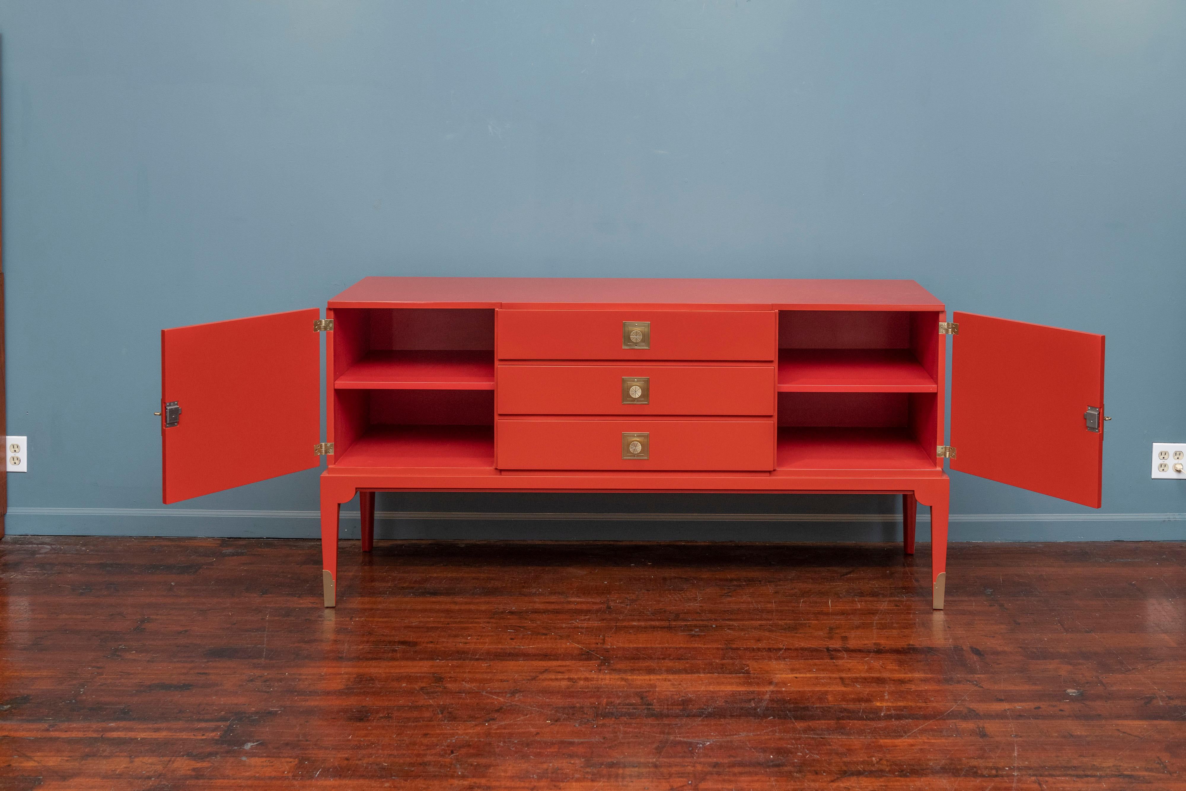 Mid-Century Modern Tommi Parzinger Credenza for Parzinger Originals For Sale