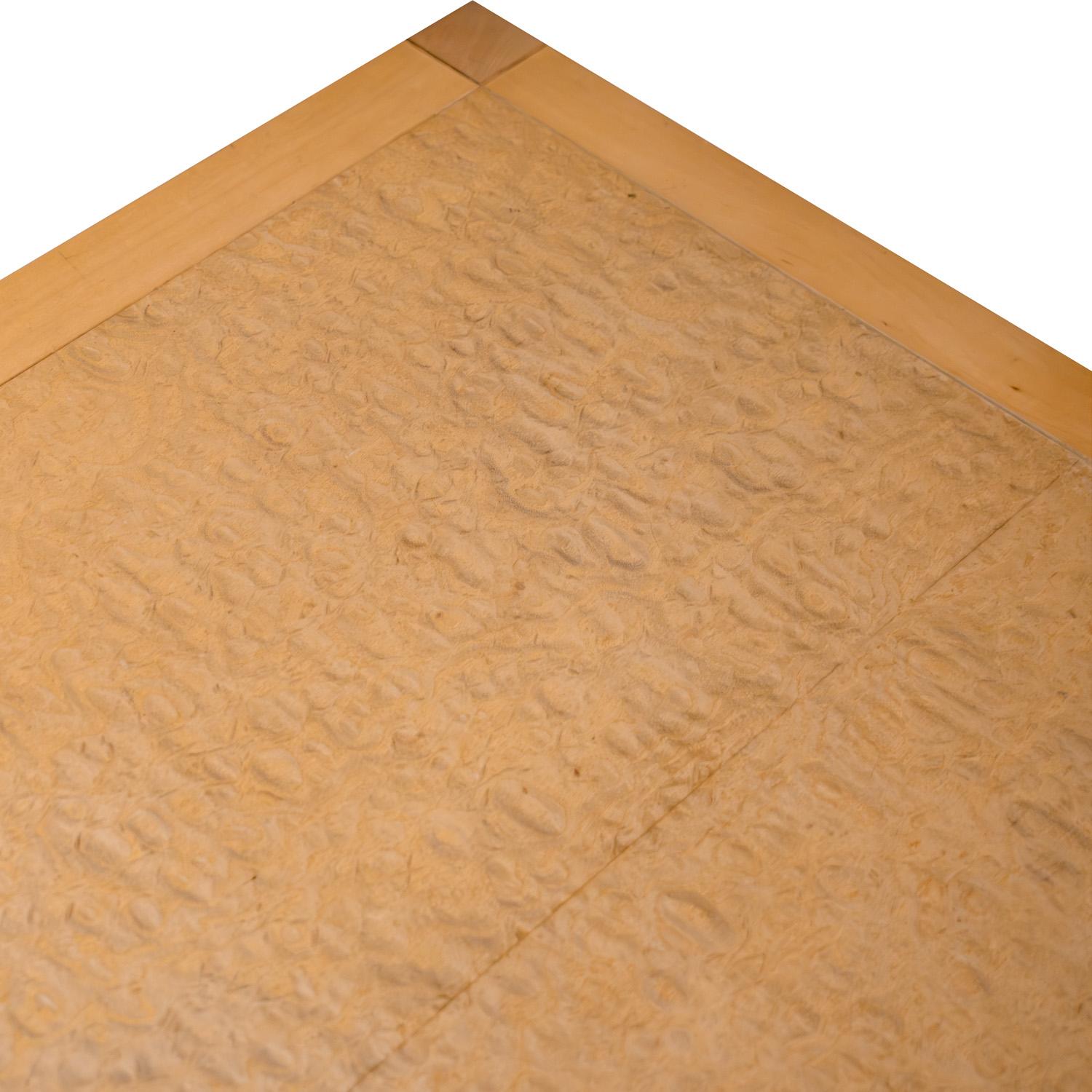 Tommi Parzinger Desk in White Ash with Engraved Brass Pulls 1960s (Signed) In condizioni ottime in vendita a New York, NY