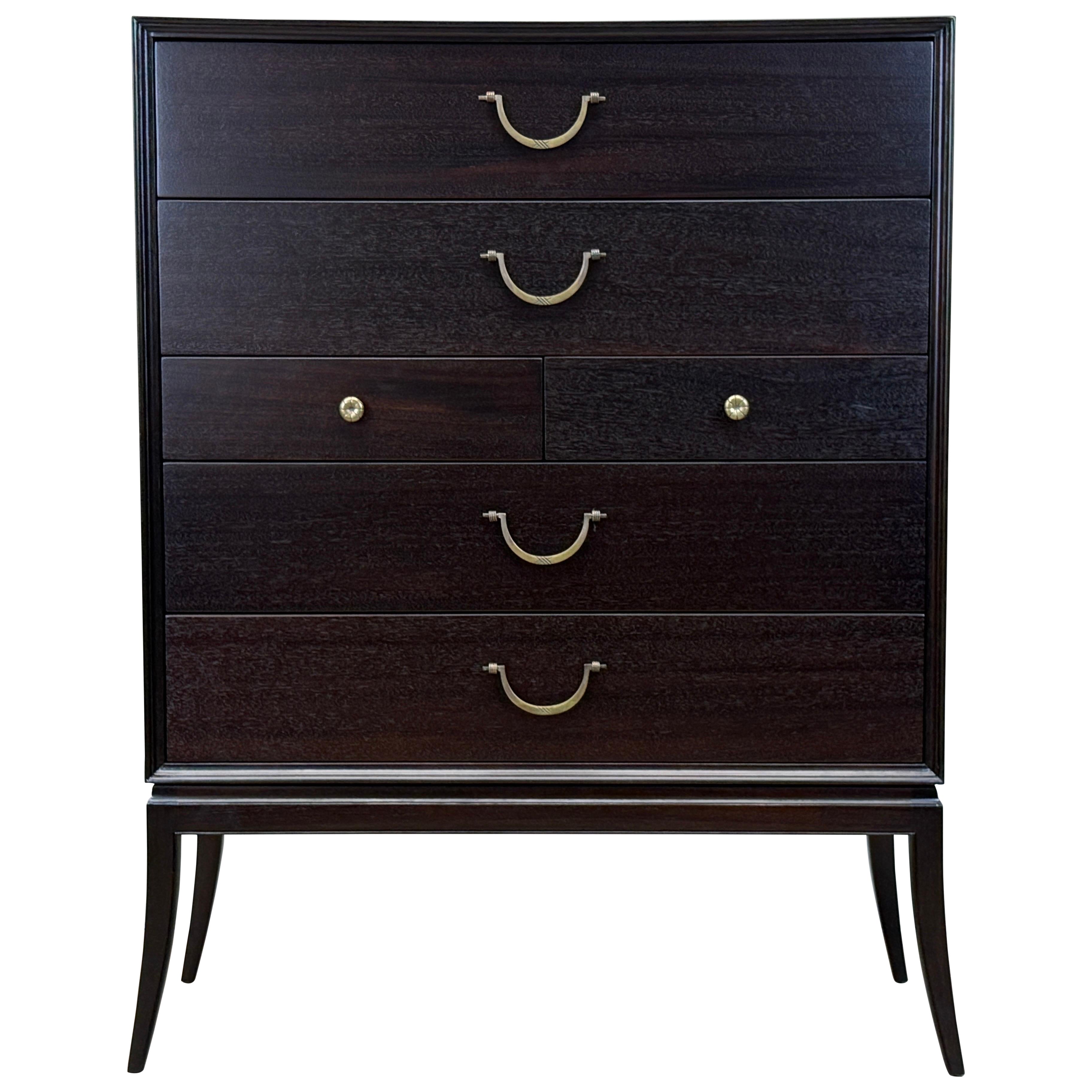Tommi Parzinger pour la commode Charak