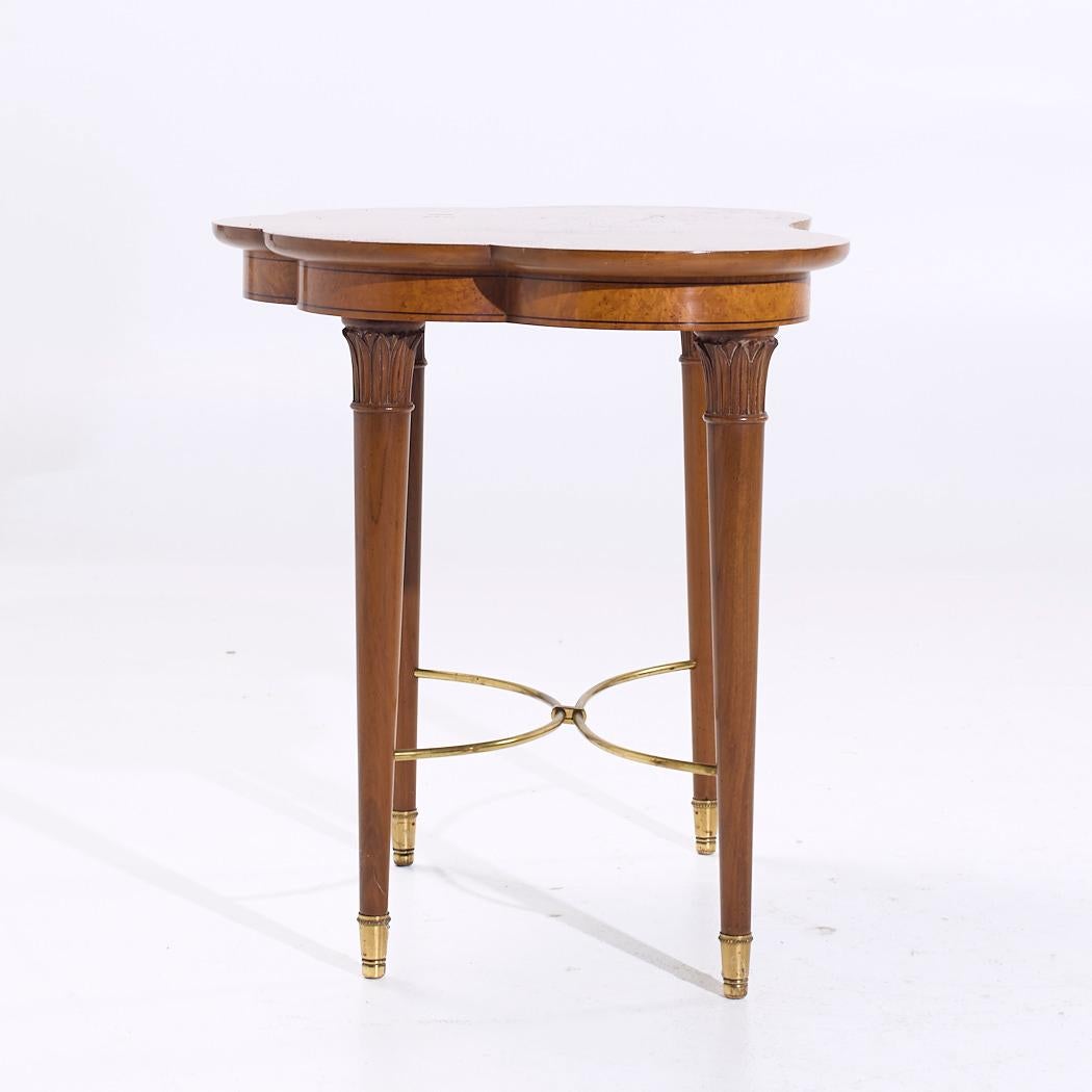 Tommi Parzinger pour Charak Table d'appoint en laiton et acajou du milieu du siècle - Paire Bon état - En vente à Countryside, IL