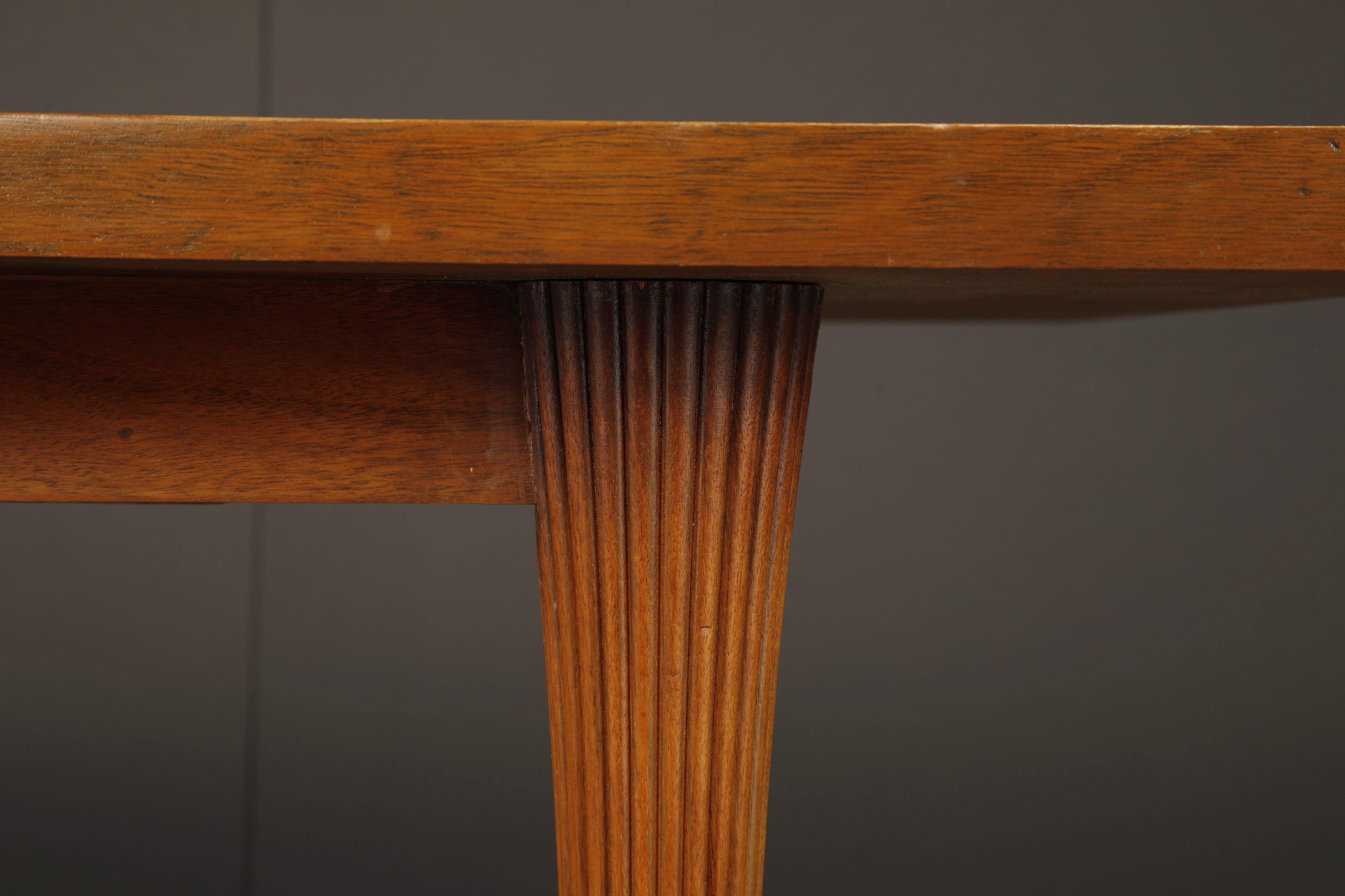 Tommi Parzinger for Charak Modern Extendable Dining Table, c 1950s, Signed en vente 6