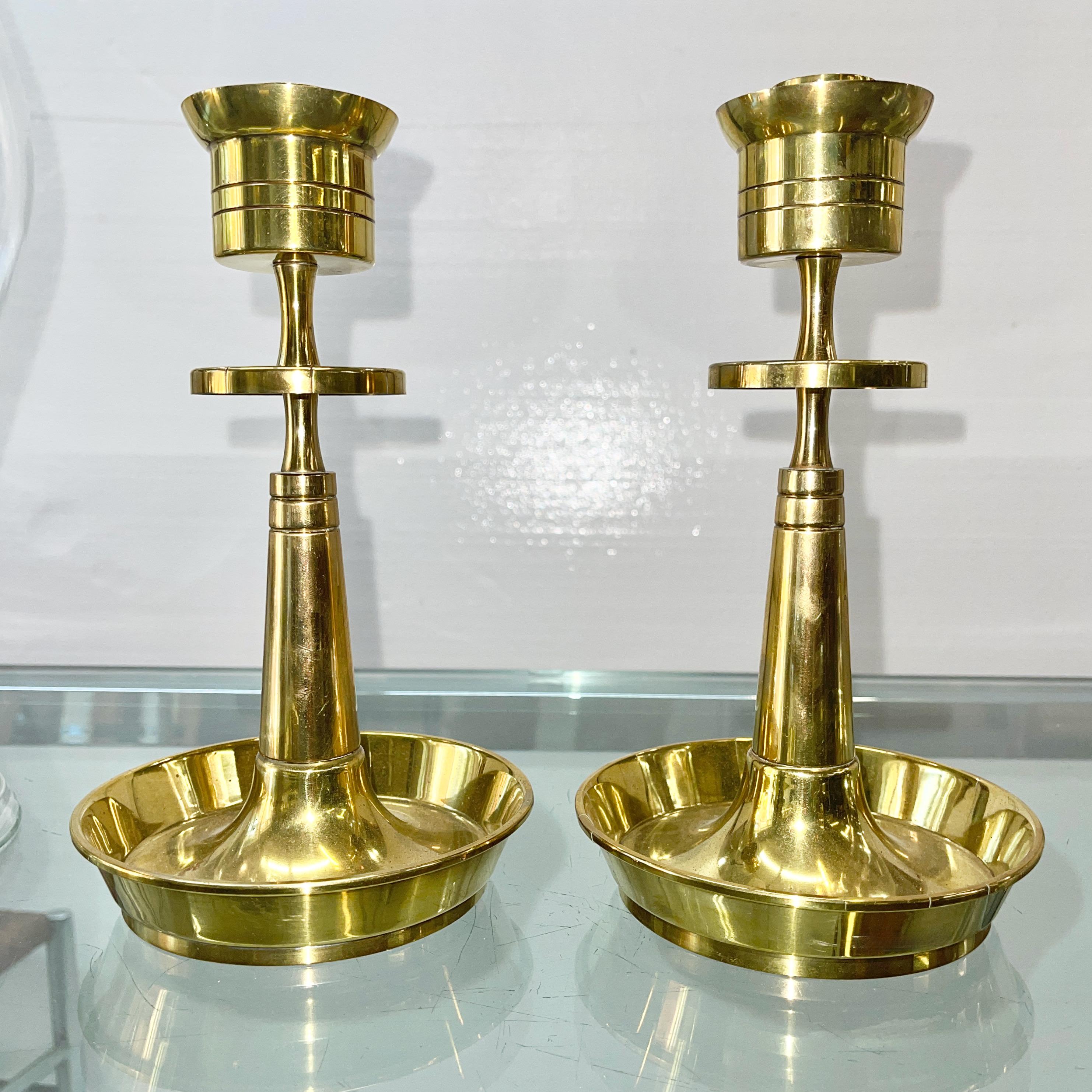 Tommi Parzinger for Dorlyn Brass Candleholders in Hurricane Shades For Sale 3