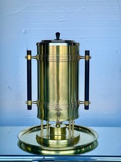 Tommi Parzinger per Dorlyn Silversmiths Urna per caffè e acqua calda in ottone Samovar