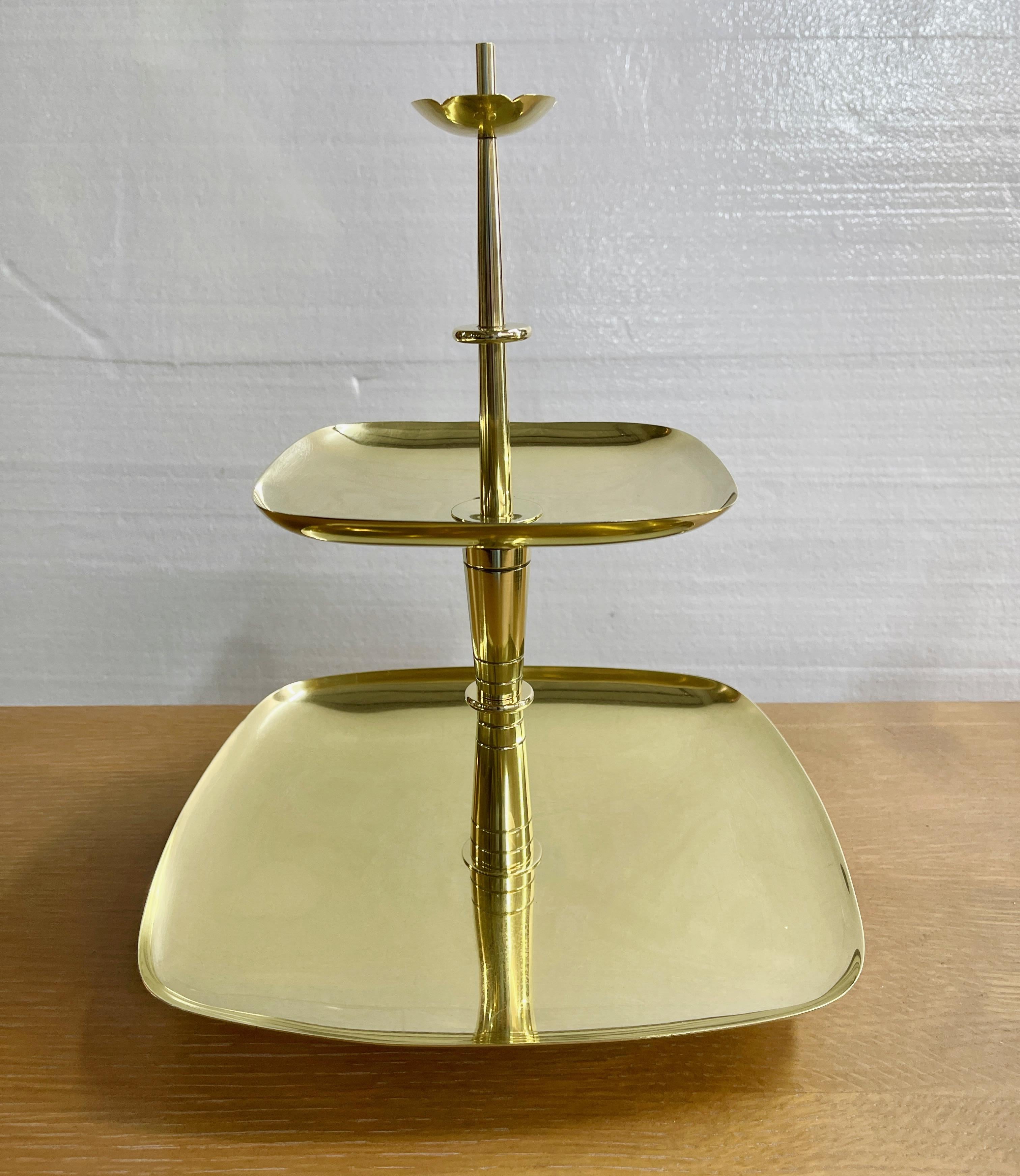 Tommi Parzinger for Dorlyn Silversmiths Candelabrum & Pair Serving Trays For Sale 9