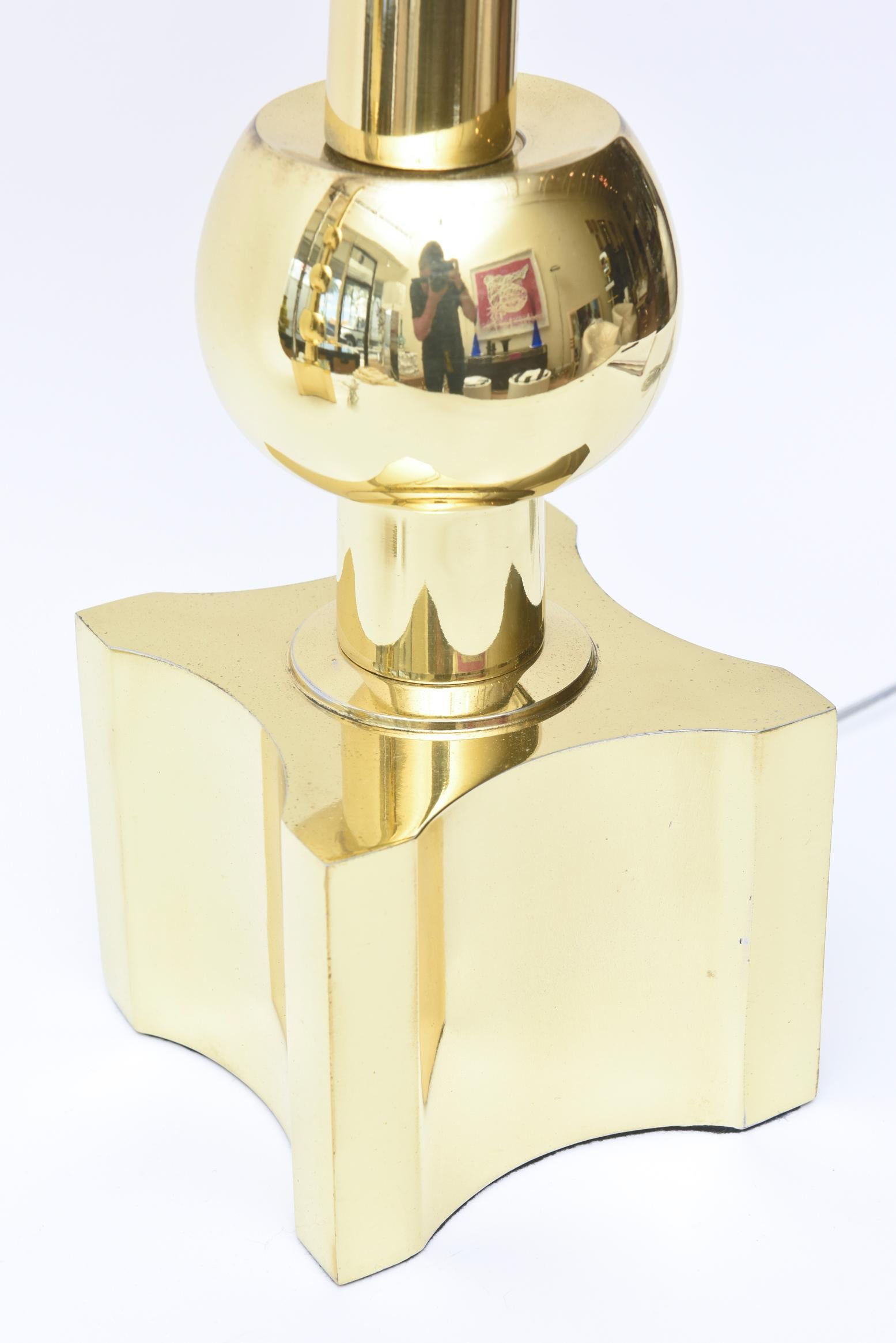 Mid-20th Century Tommi Parzinger Stiffel Restored Modernist Brass Ball Lamps Mid-Century Modern