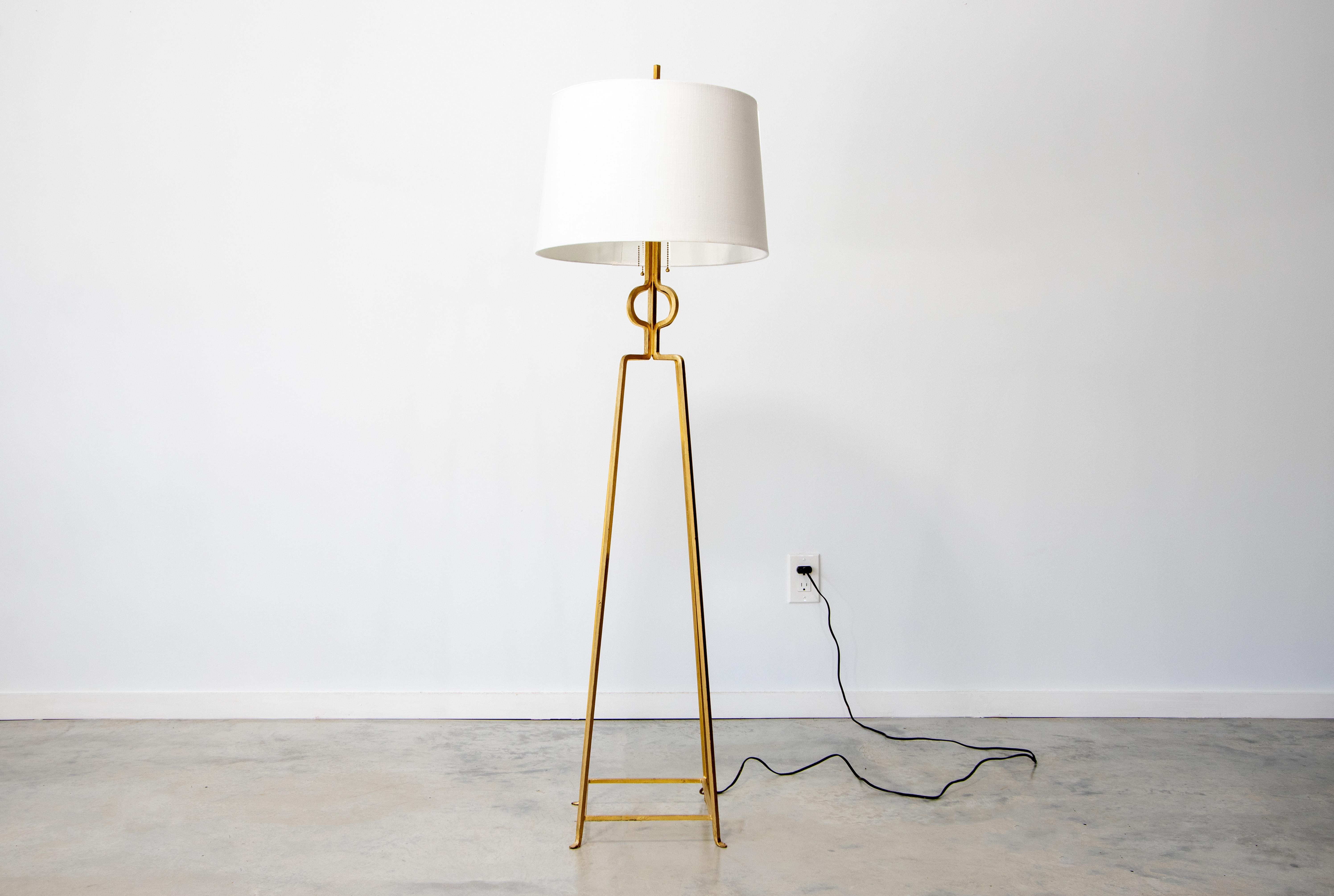 Tommi Parzinger Gold Gilt enameled Floor Lamp In Good Condition In St.Petersburg, FL