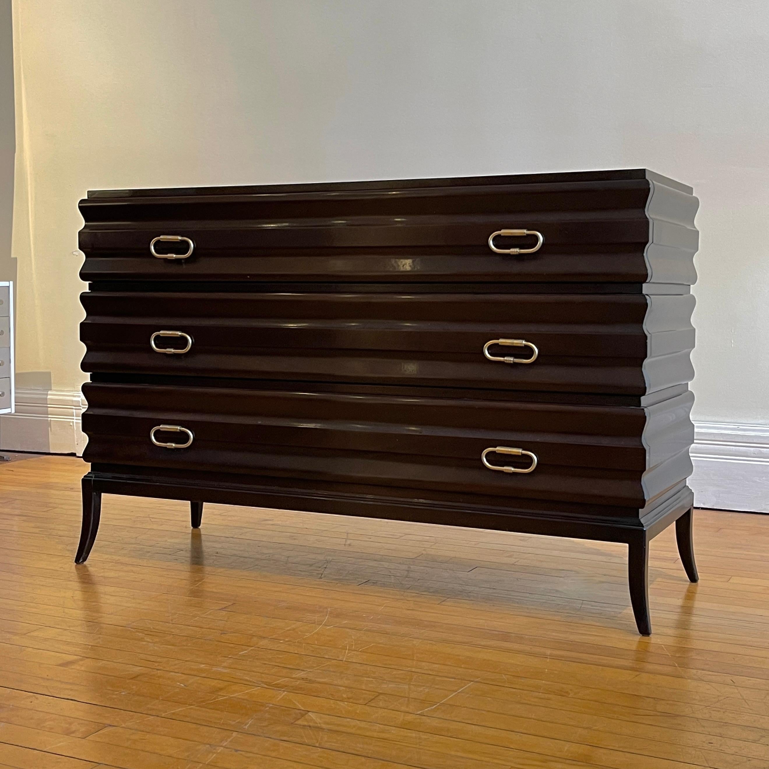 Tommi Parzinger John Cameron Elegant Fluted 3 Drawer Dresser Etched Brass Pulls 6