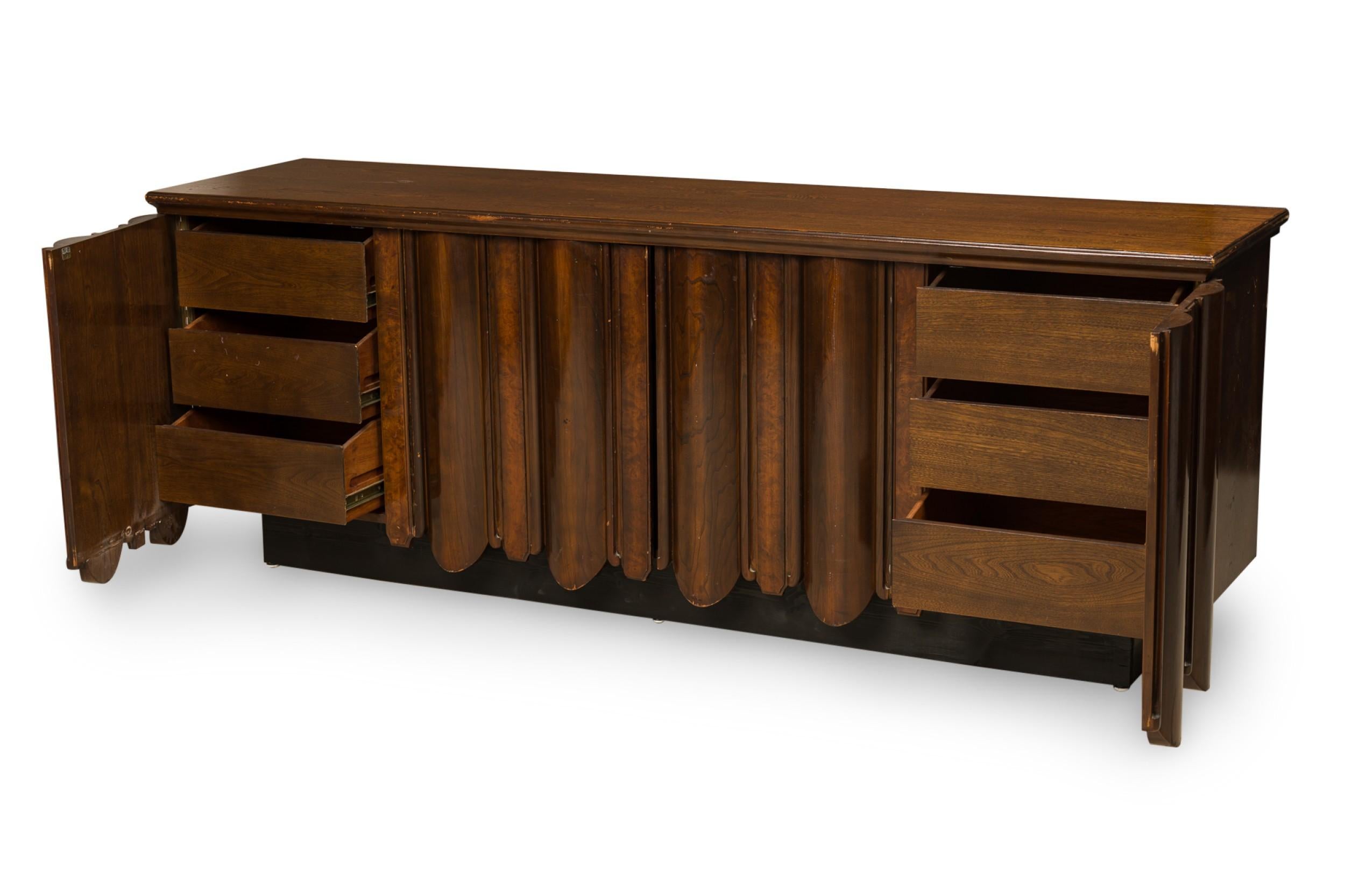 20th Century Tommi Parzinger Mid-Century Continental 4-Door Long Credenza For Sale