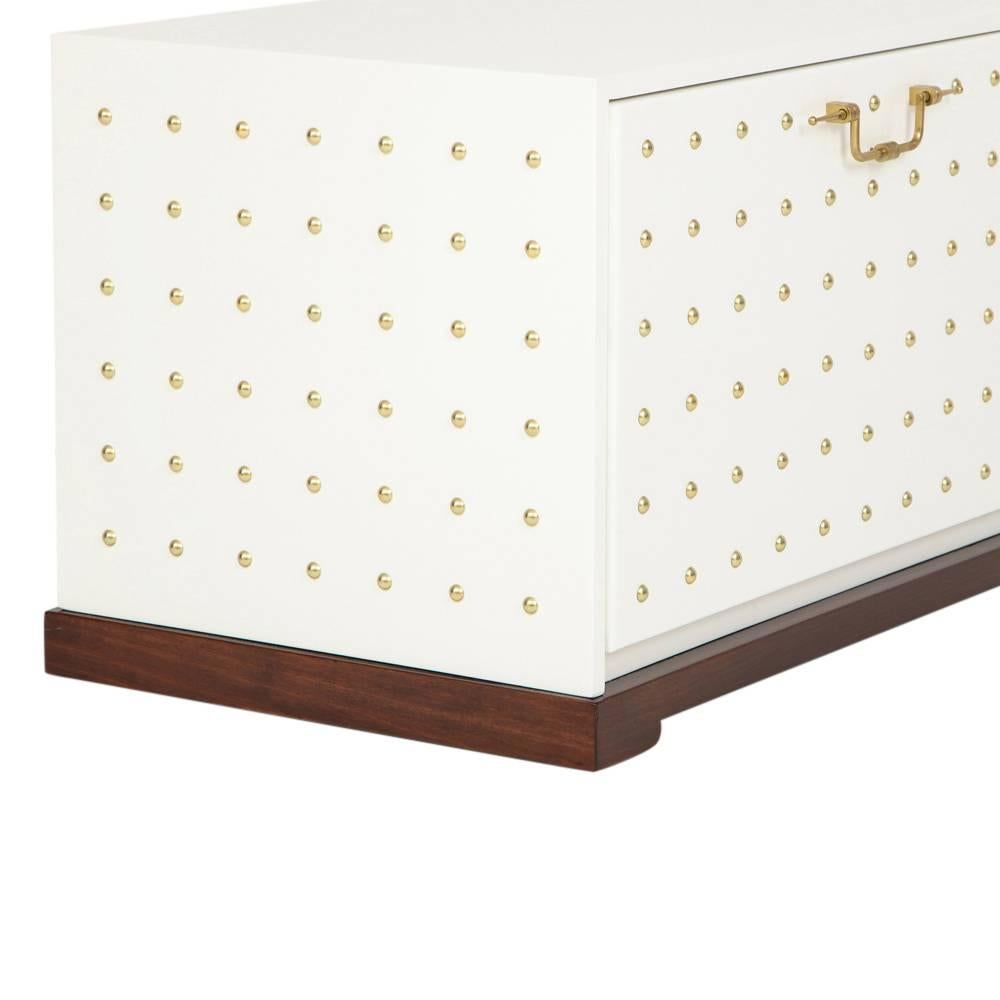 Tommi Parzinger Chest, White Lacquer, Brass Studded In Good Condition For Sale In New York, NY