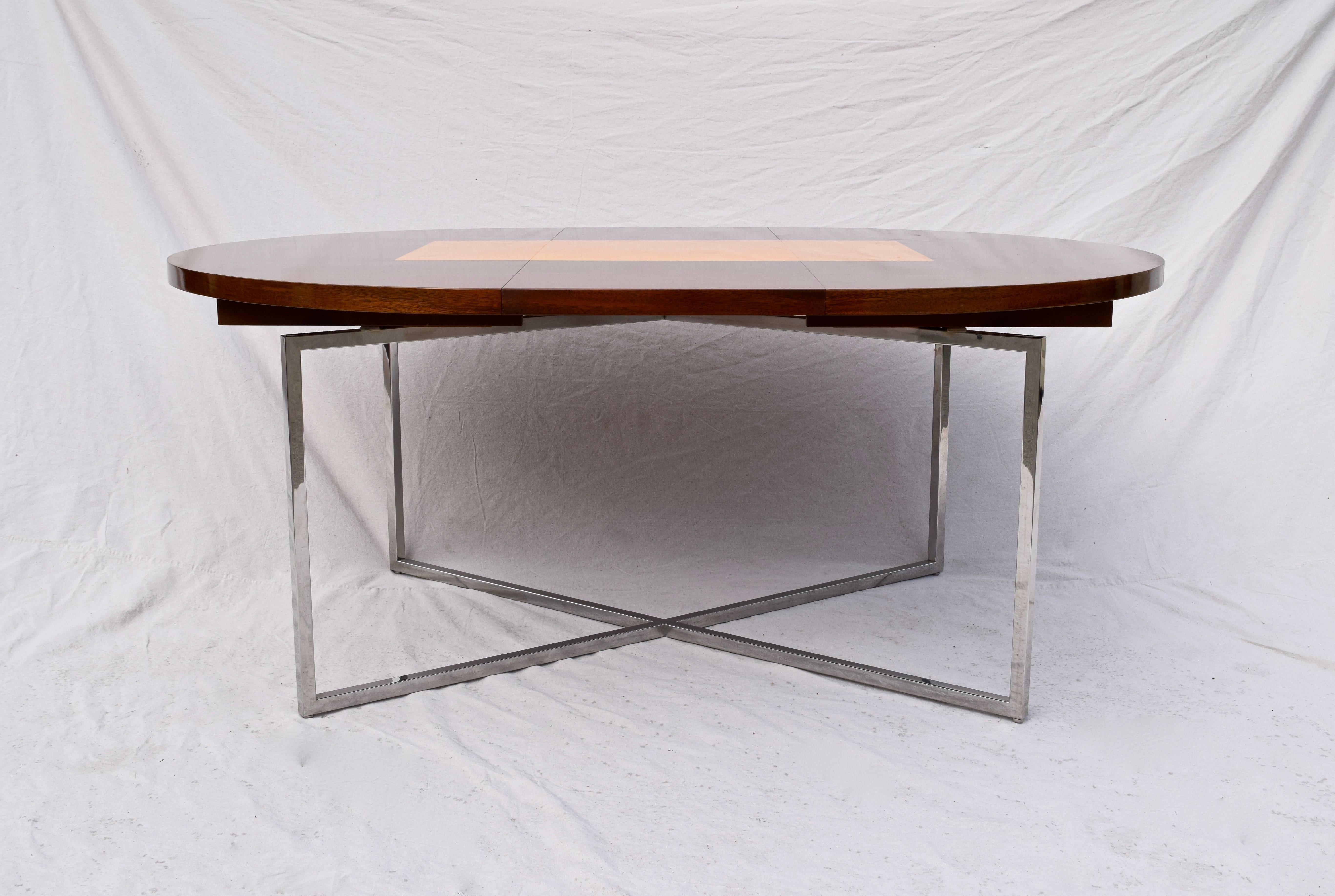 Tommi Parzinger Originals Dining in Mahogany and Birds Eye Maple 10