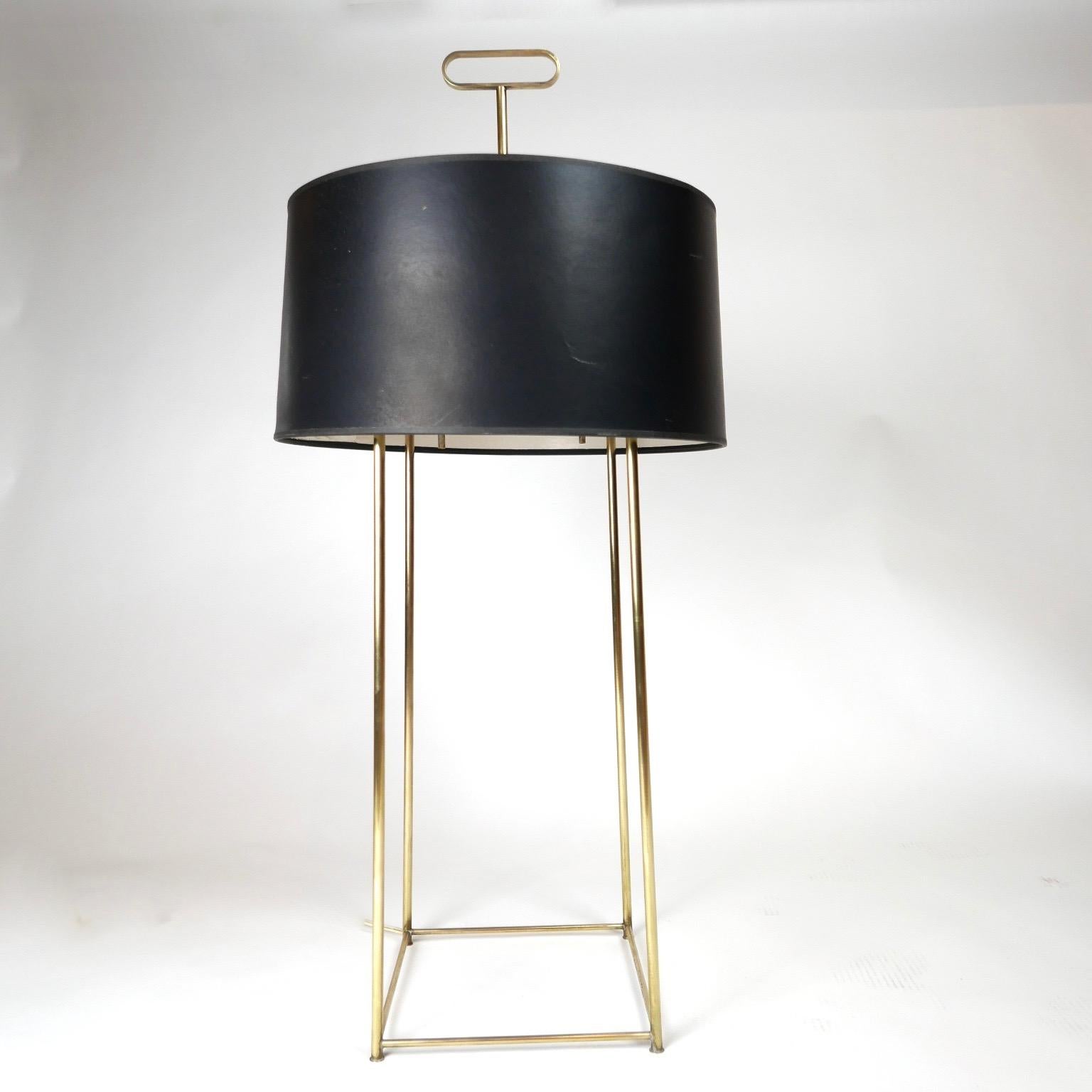Tommi Parzinger Originals Model 19 Table Lamp in Brass with Original Shade 5