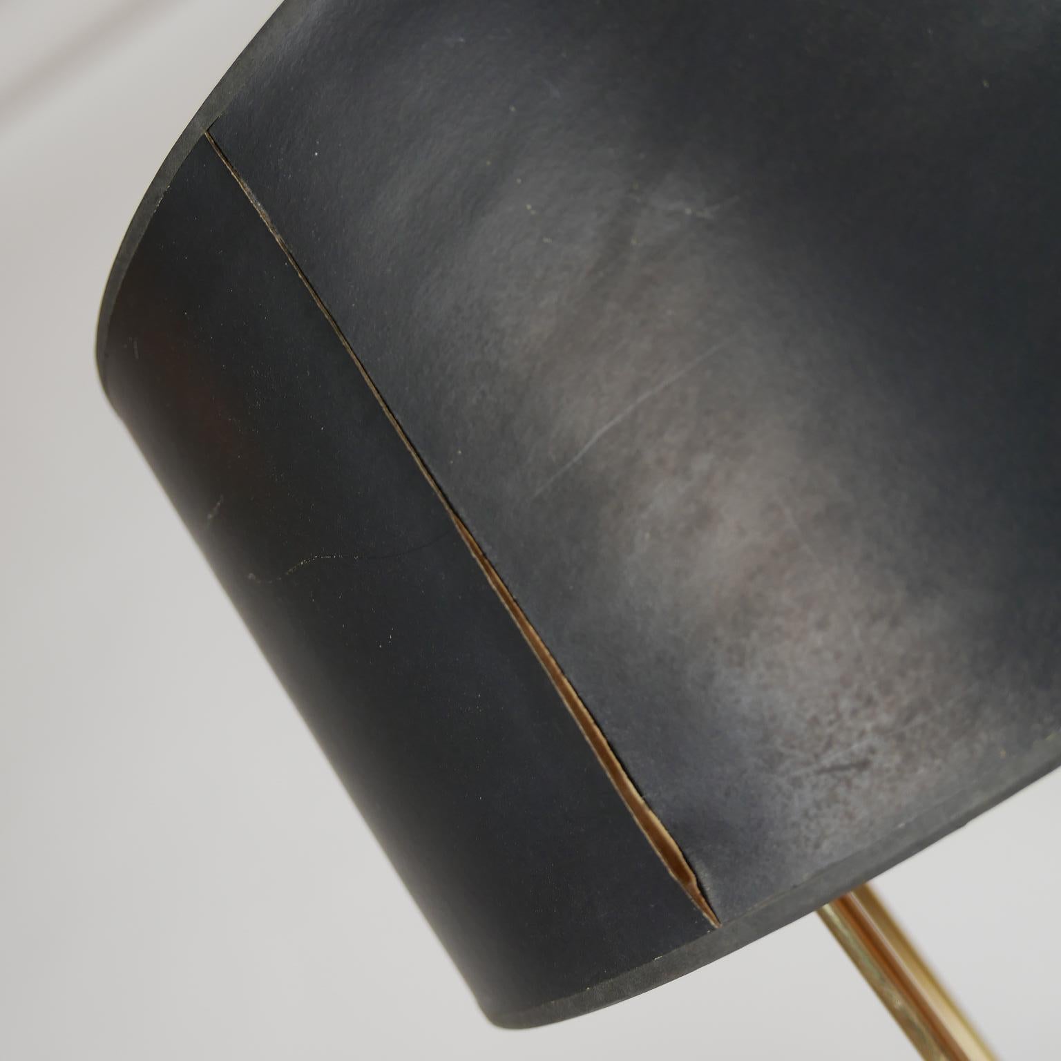 Metal Tommi Parzinger Originals Model 19 Table Lamp in Brass with Original Shade