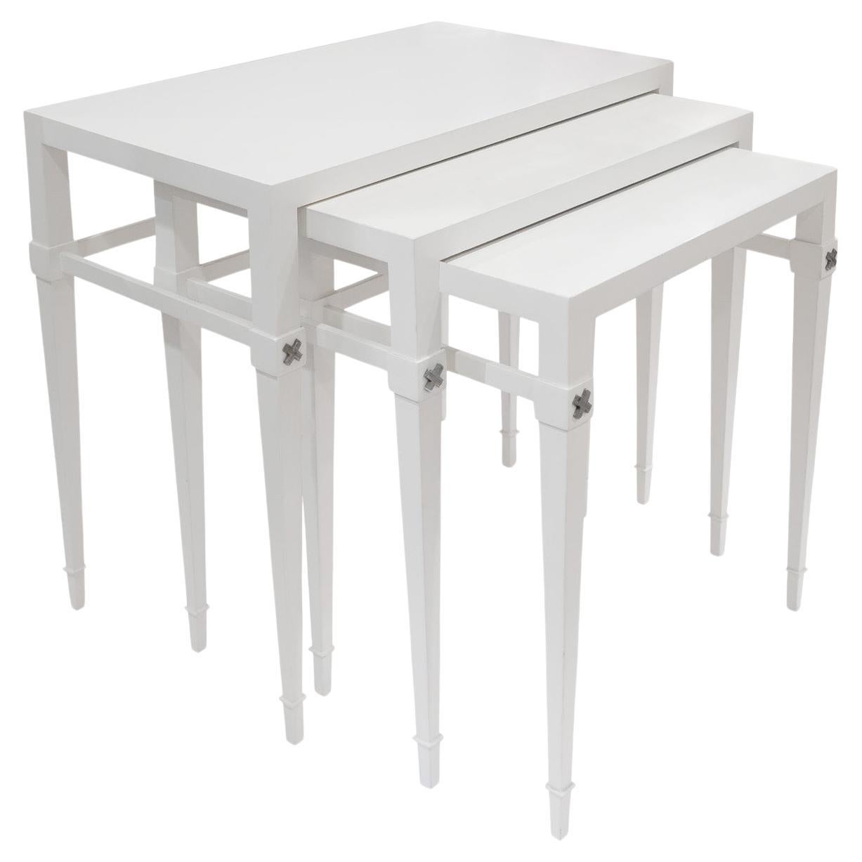 Tommi Parzinger Rare Set of 3 Nesting Tables in White Lacquer 1940s, 'Signed' For Sale