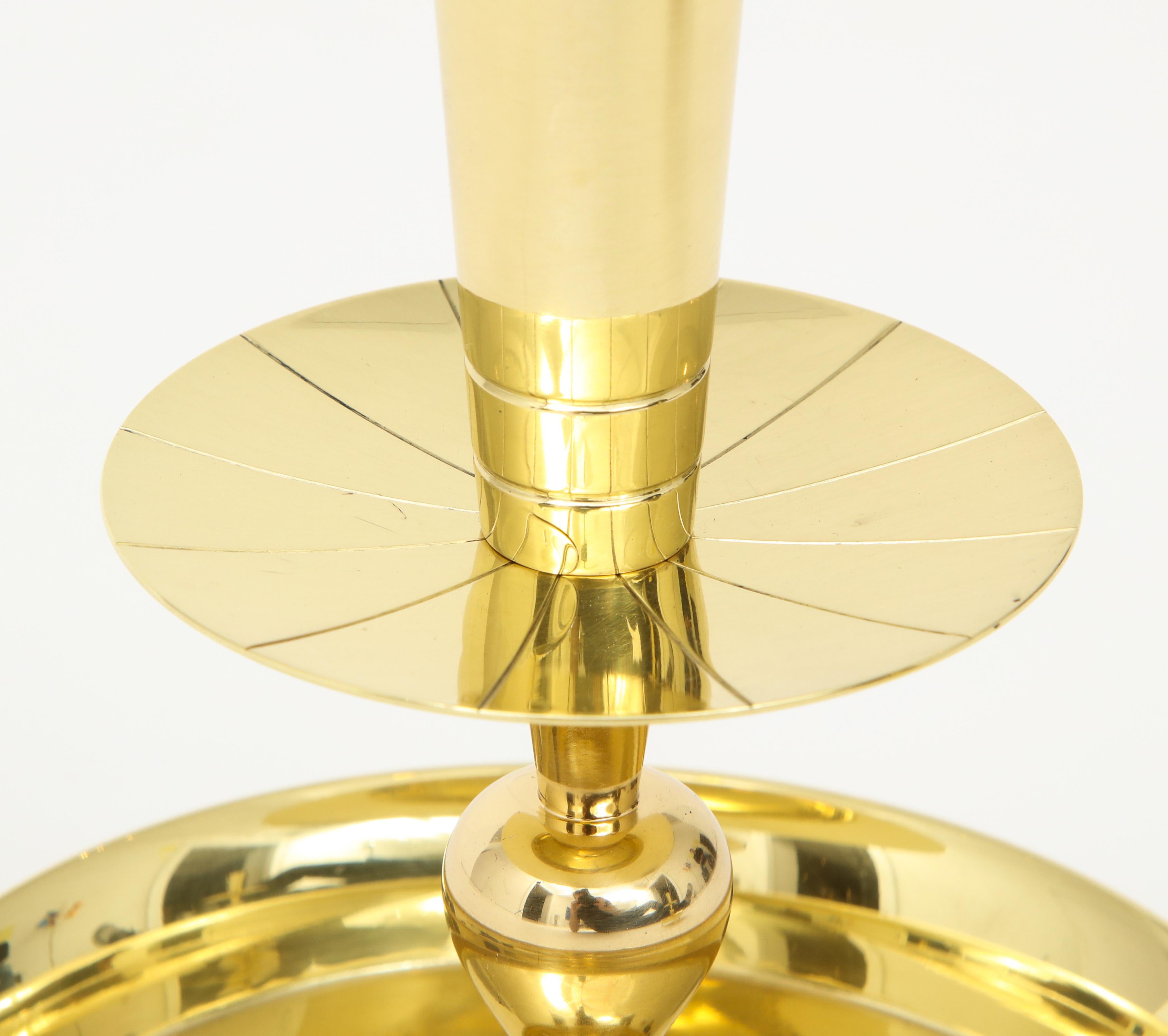 Tommi Parzinger Round Brass Candlesticks In Excellent Condition For Sale In New York, NY