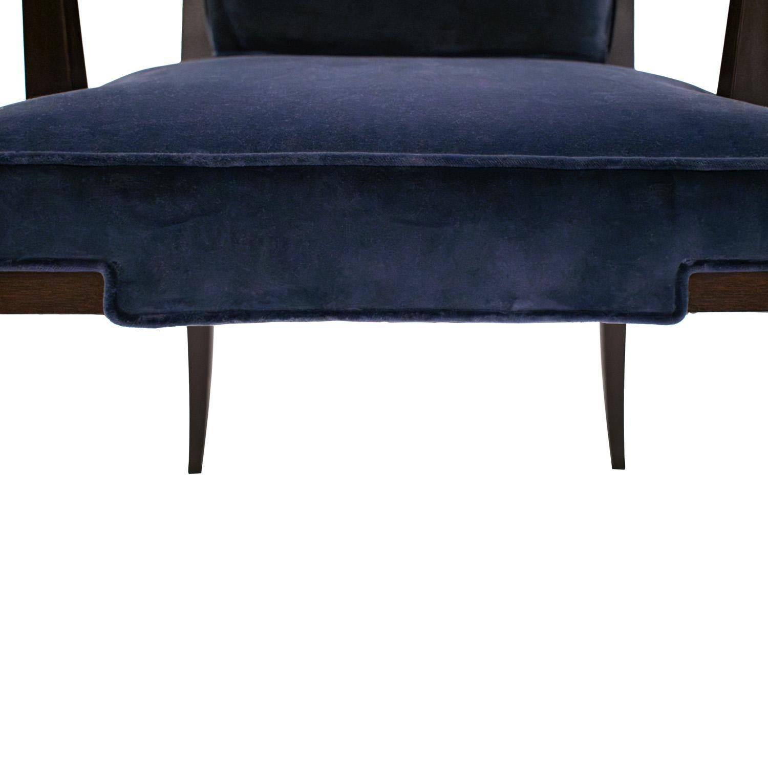 Velours Tommi Parzinger Ensemble de 10 chaises de salle à manger Elegance avec dossiers décoratifs 1950 en vente