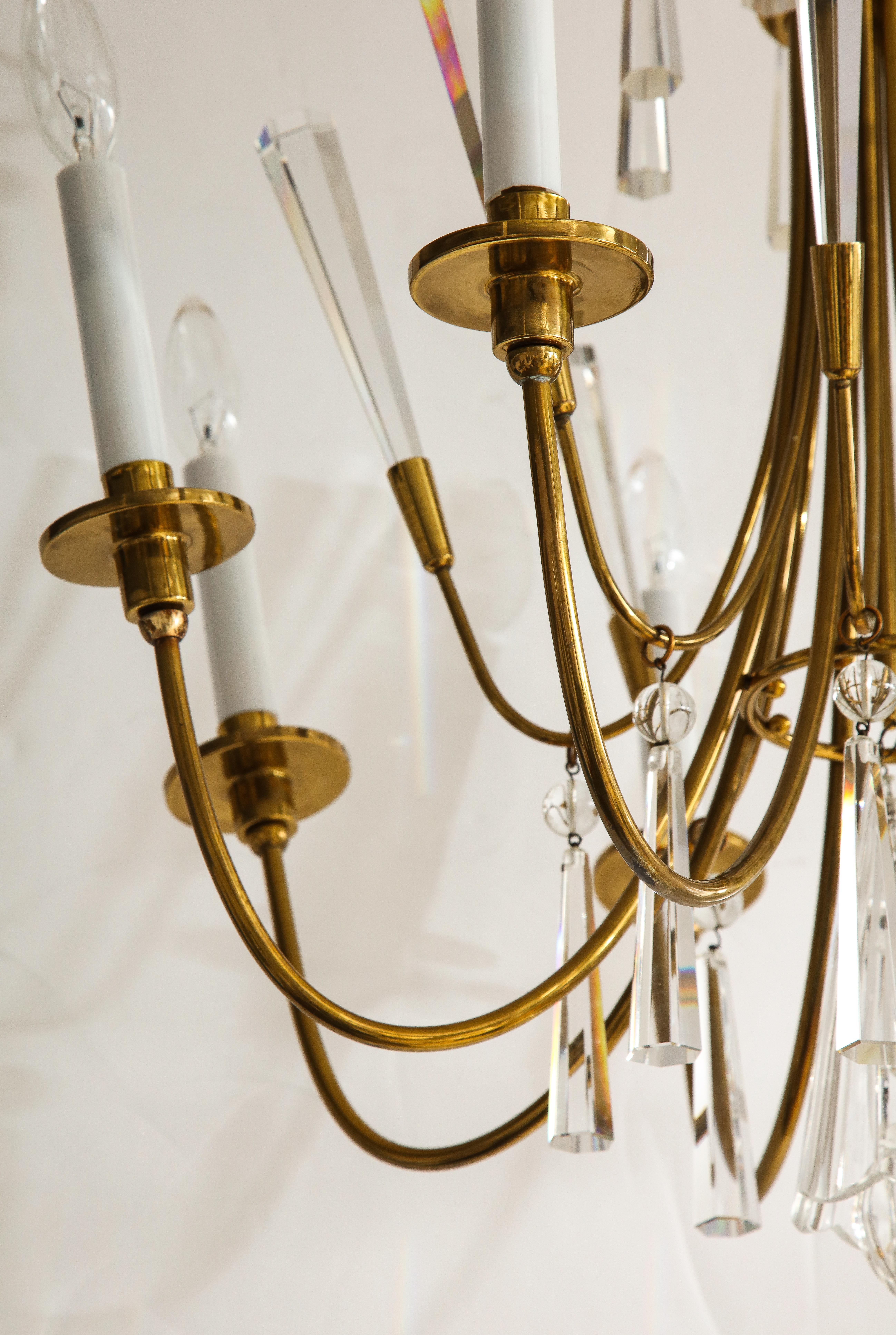 Mid-20th Century Tommi Parzinger Style Brass and Crystal Chandelier For Sale