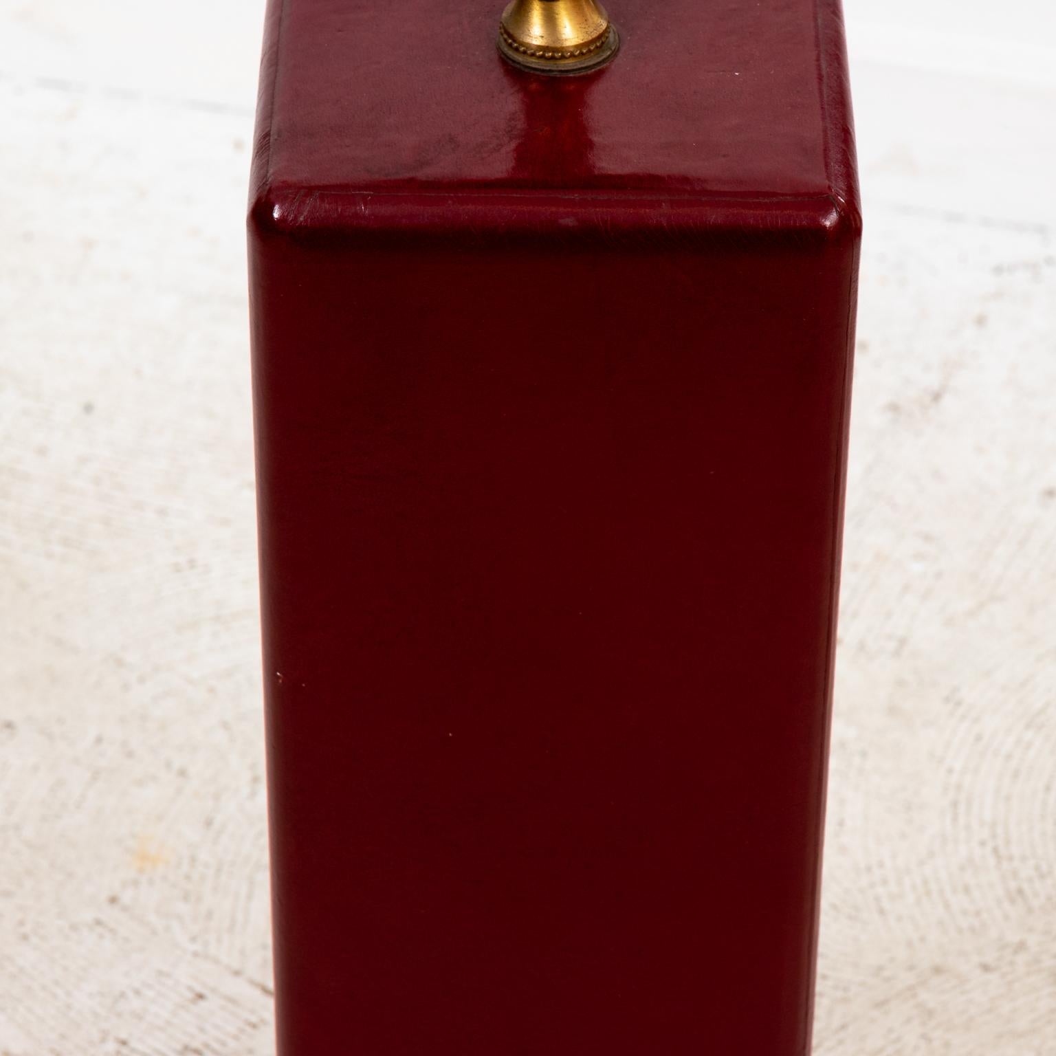 Mid-Century Modern Tommi Parzinger Style Red Leather Table Lamp For Sale
