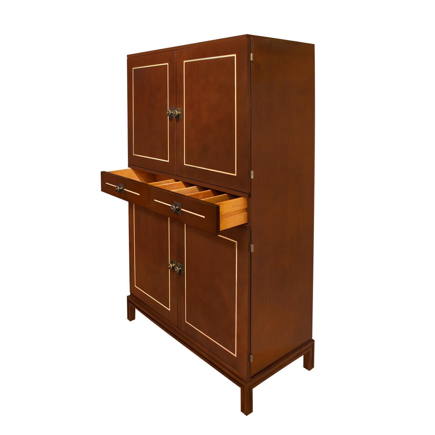 Mid-Century Modern Tommi Parzinger Superb Illuminated Bar Cabinet with Inlays 1950s (Signed) For Sale