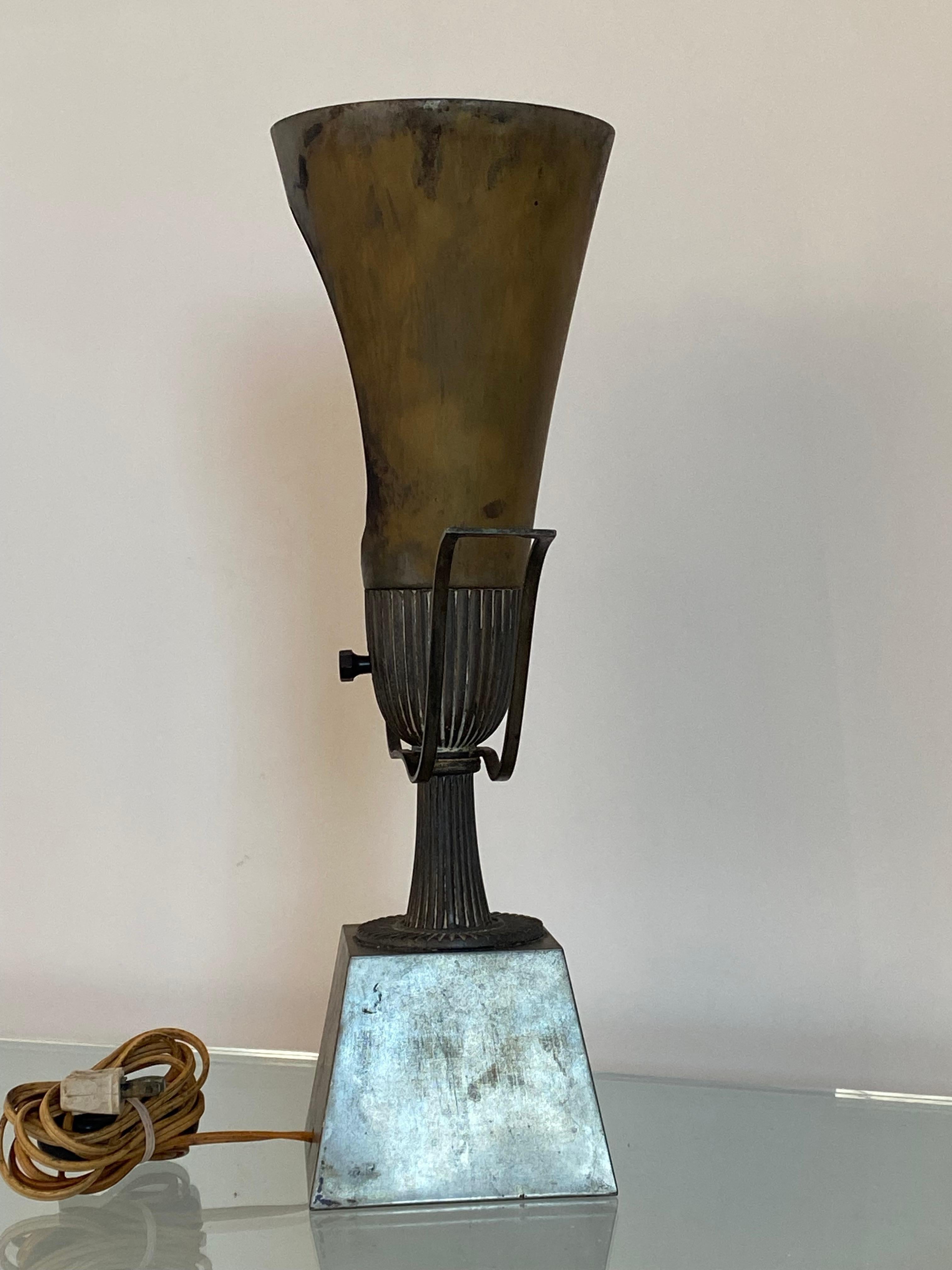 Lámpara urna Tommi Parzinger en venta 4