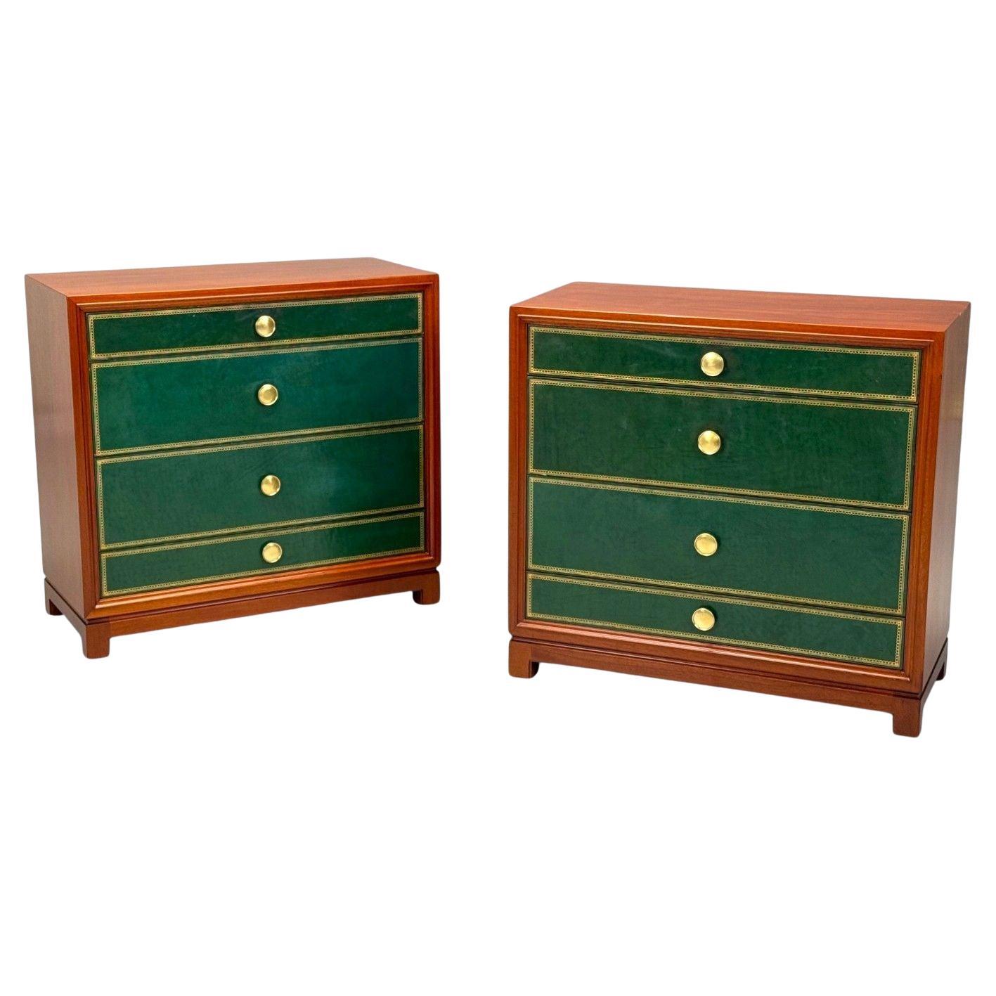 Tommi Parzinger, Madera, Latón, Cuero verde, Cómodas, EE.UU., Años 50 en venta