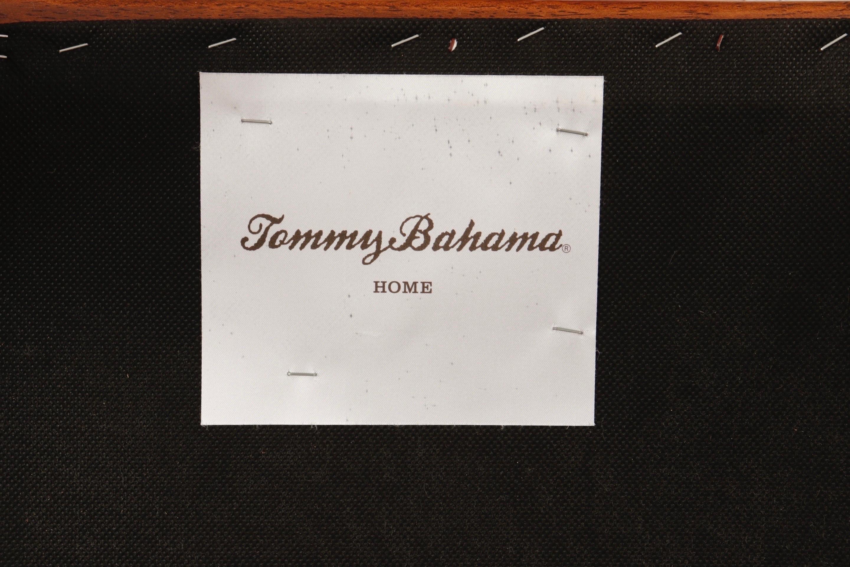 Chaise et pouf Tommy Bahama en vente 6