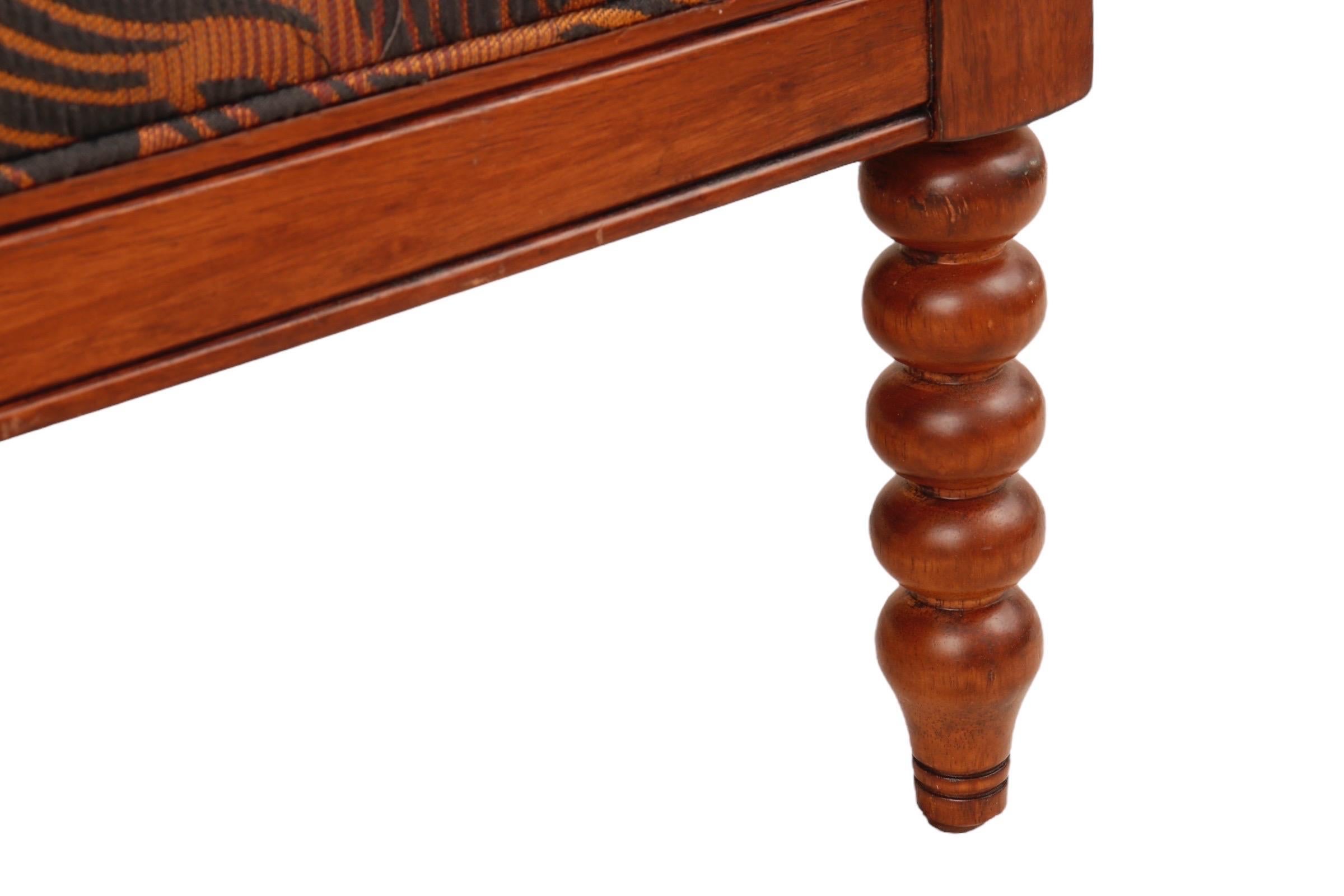 Chaise et pouf Tommy Bahama en vente 2