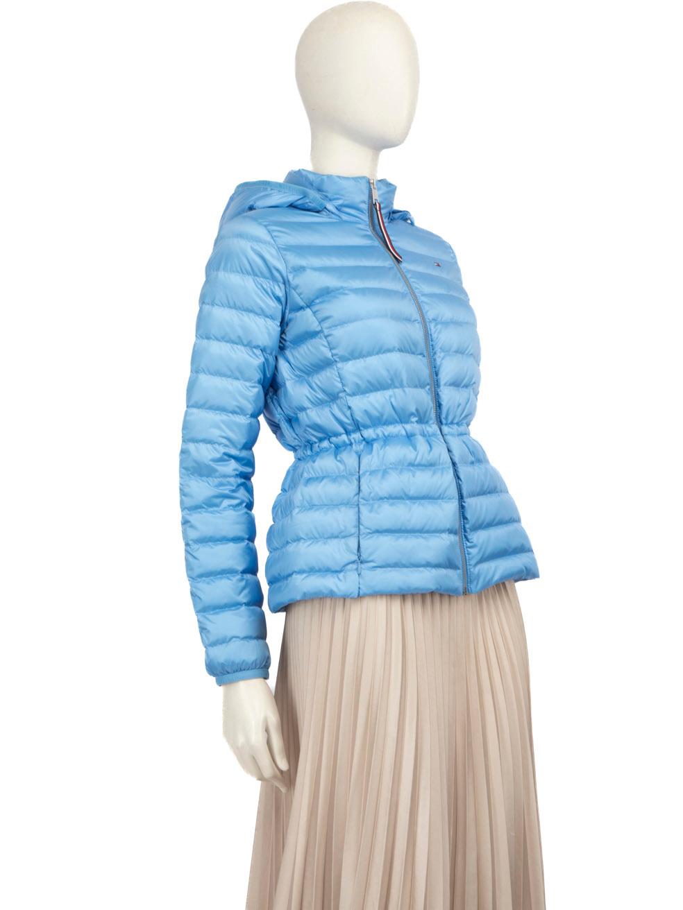 CONDITION is Very good. Hardly any visible wear to jacket is evident on this used Tommy Hilfiger designer resale item.
 
 
 
 Details
 
 
 Blue
 
 Synthetic
 
 Jacket
 
 Down filled
 
 Detachable hood
 
 Long sleeves
 
 Elasticated drawstring waist
