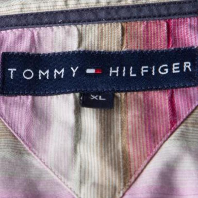 Tommy Hilfiger - Chemise à manches longues et boutons à l'avant en coton rayé multicolore XL Pour hommes en vente