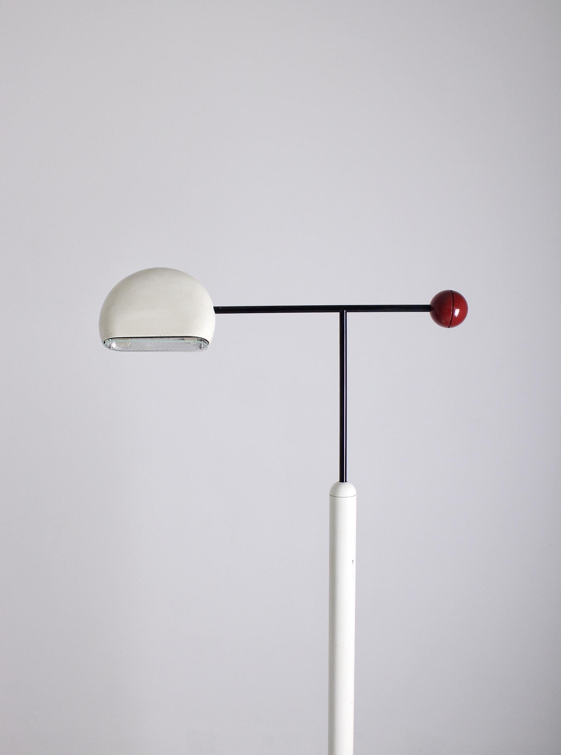Tomo floor lamp by Kita Toshiyuki for Luci, 1984 In Good Condition In UTRECHT, NL