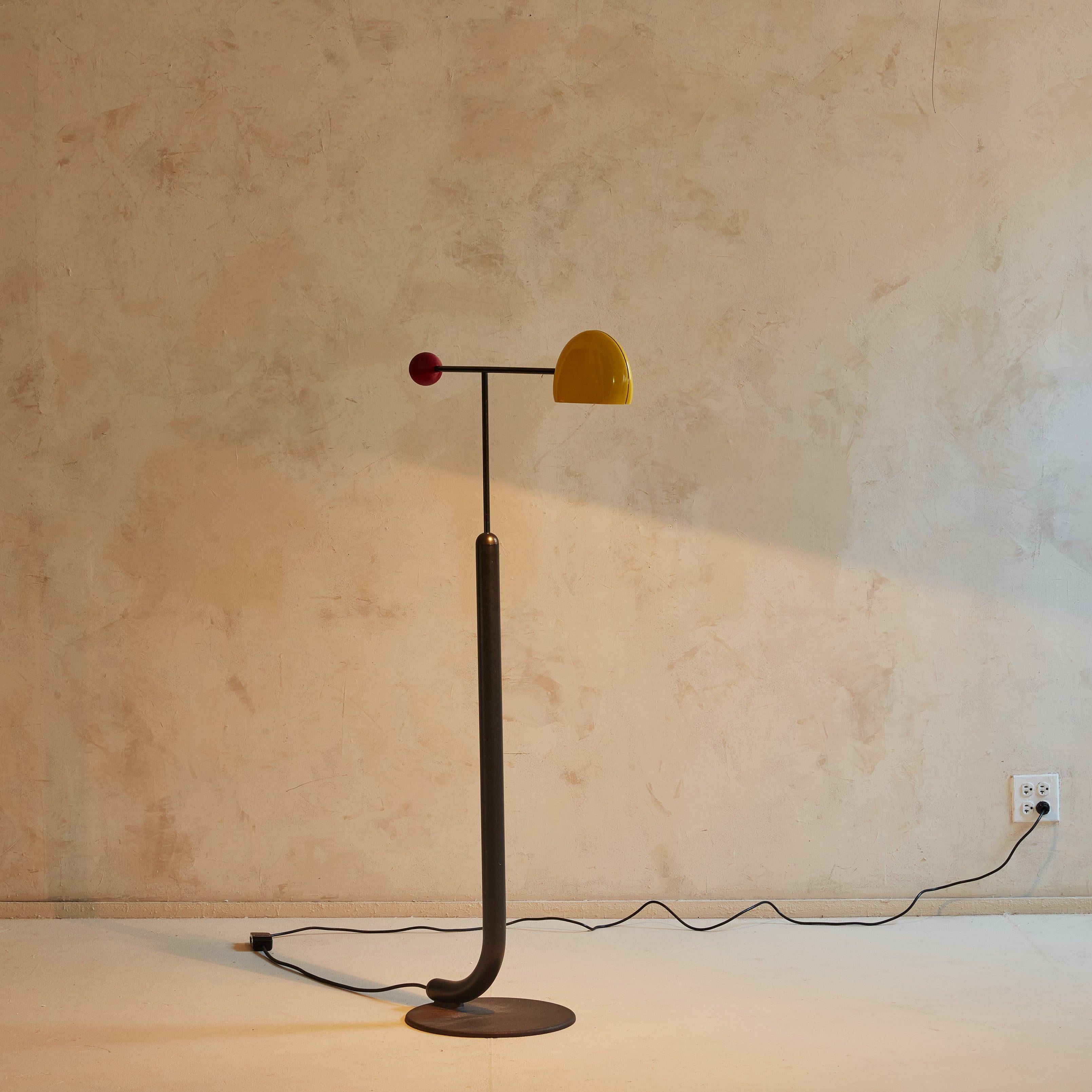 The ‘Tomo’ floor lamp was designed by Toshiyuki Kita in 1984 for Italian lighting manufacturer Luci Illuminazione. Its minimalist metal frame, offered in various color combinations, was designed to allow full directional adjustment. One of the most