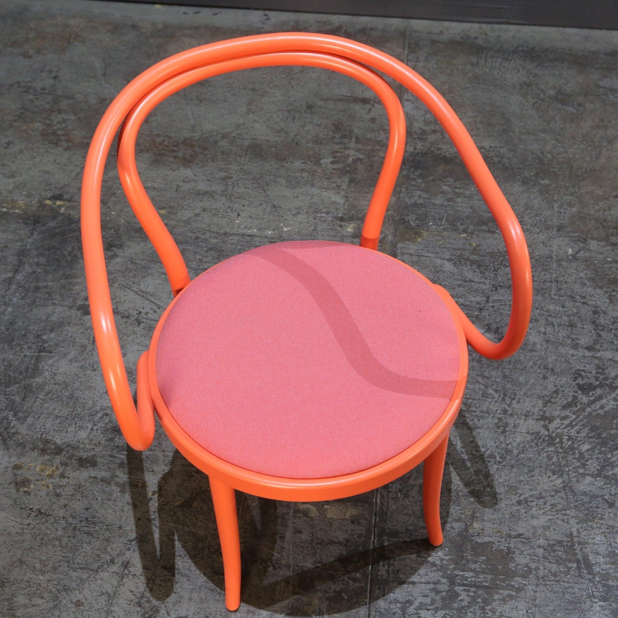 Sillón TON 30 de TON I+D Minimalista