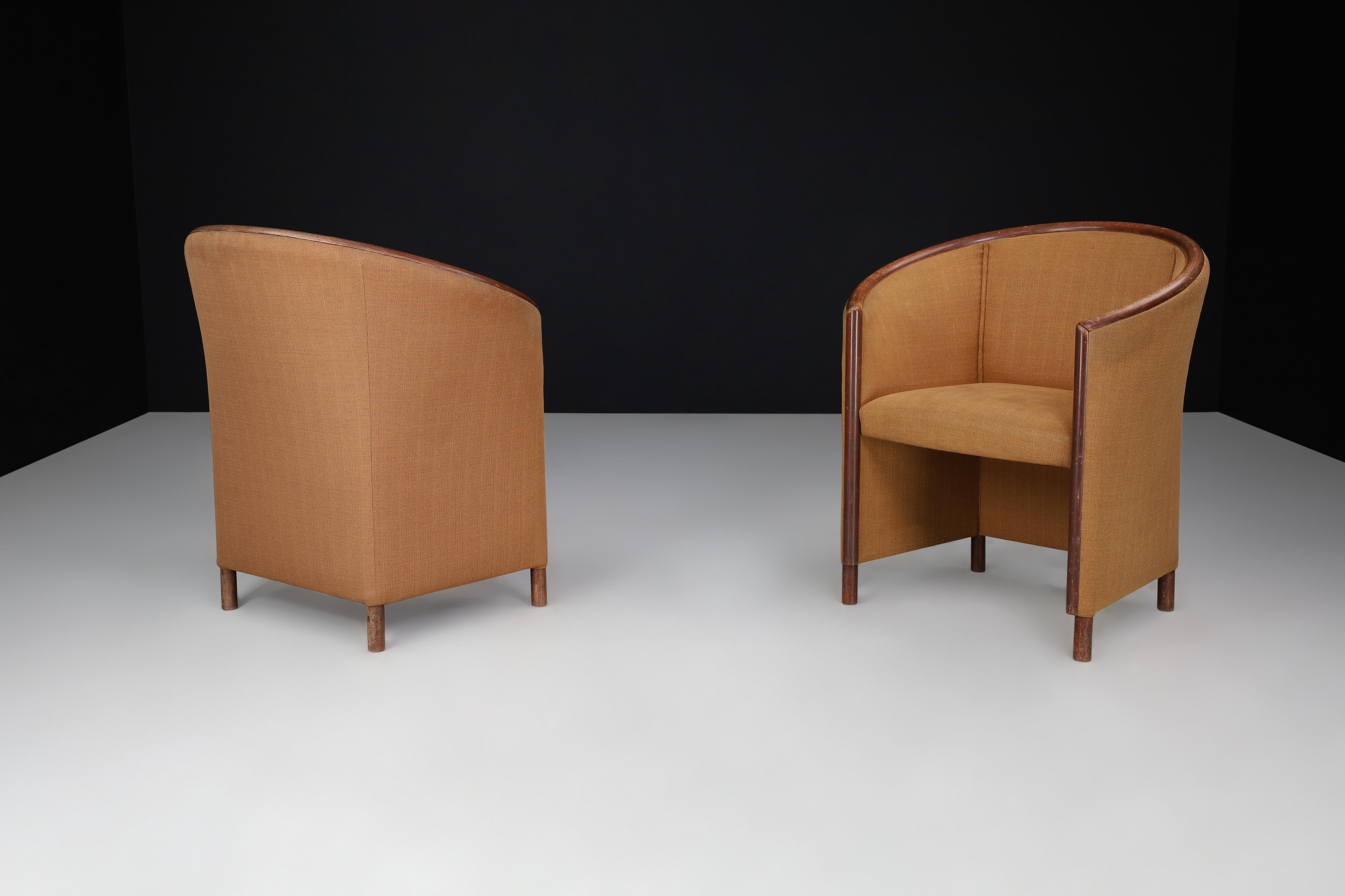 Mid-Century Modern Ton Armchairs or Club Chairs in Bentwood and Camel Upholstery 1970s For Sale