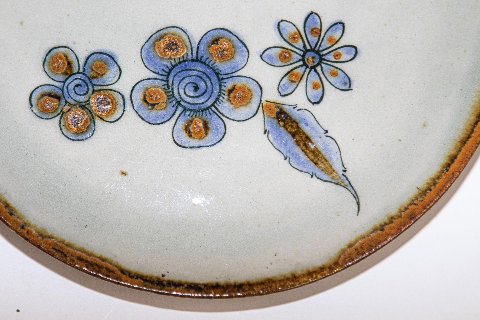 Fait main Assiette en poterie d'art populaire Tonala peinte à la main - Oiseau volant, Mexique, vers les années 1960