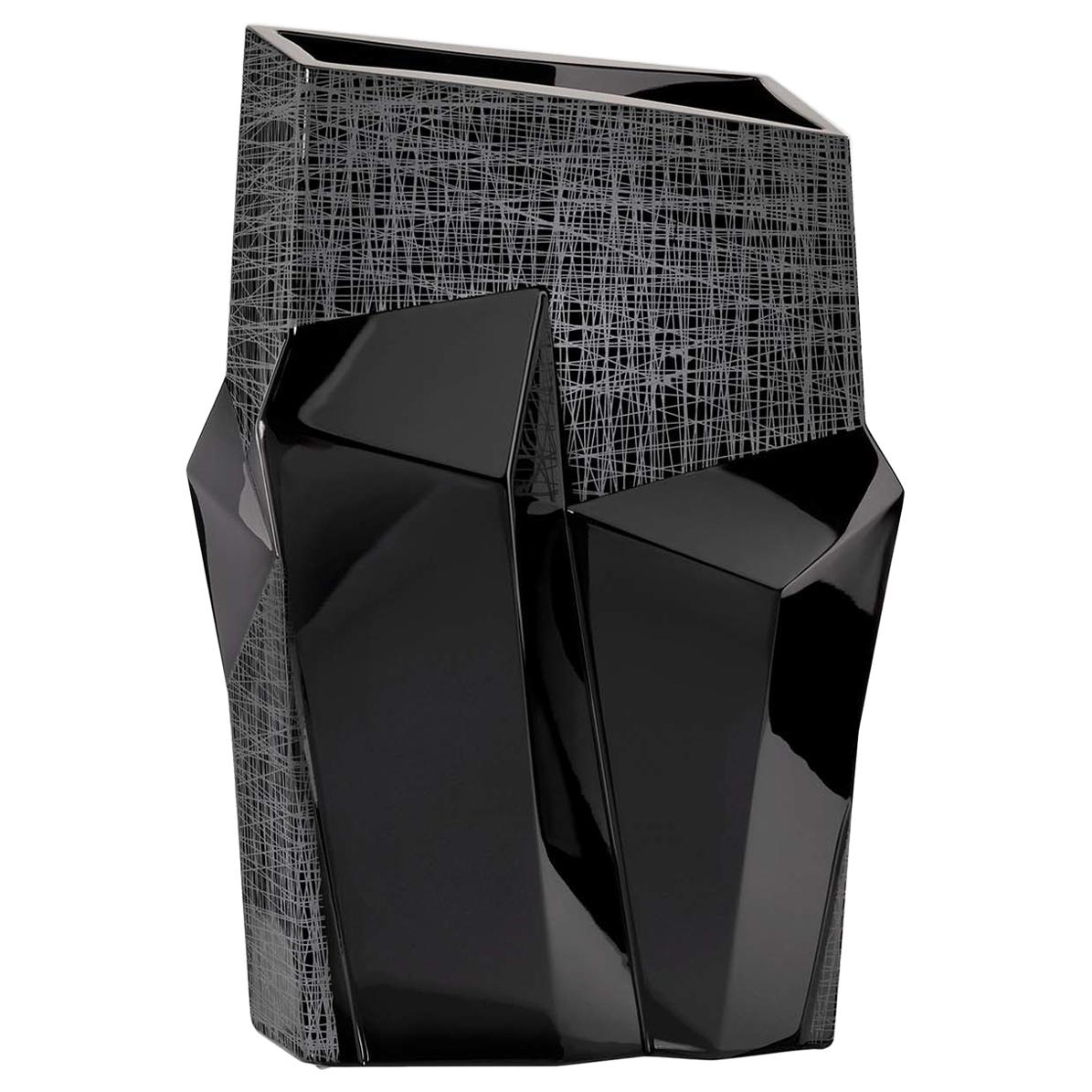 Tondo Doni Metropolis, schwarze Vase von Mario Cioni