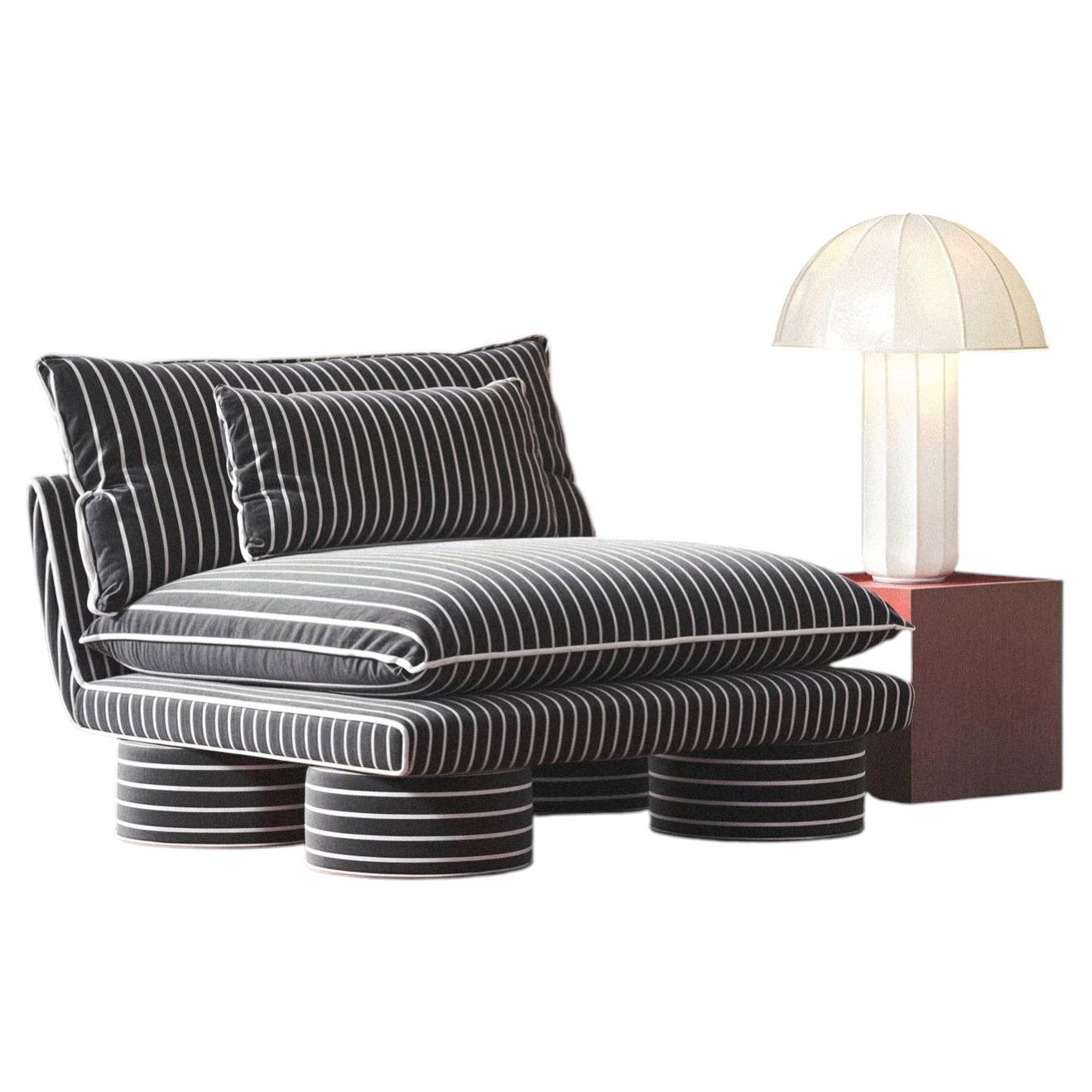 Poltrona Tone di Hermhaus, in velluto e Oak, stile Mid-Century Modern