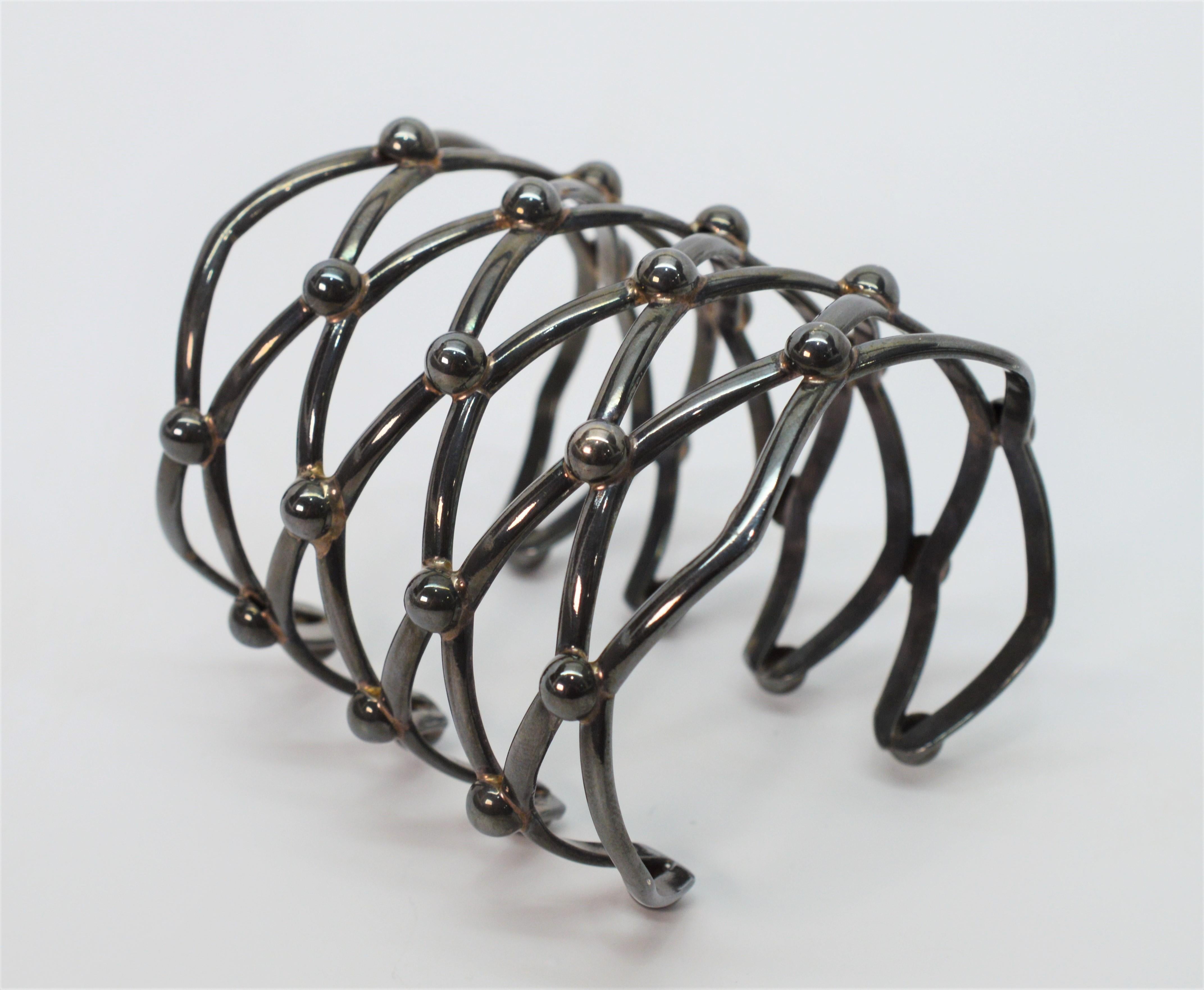 Toned Silver Large Lattice Cuff Bracelet For Sale 9